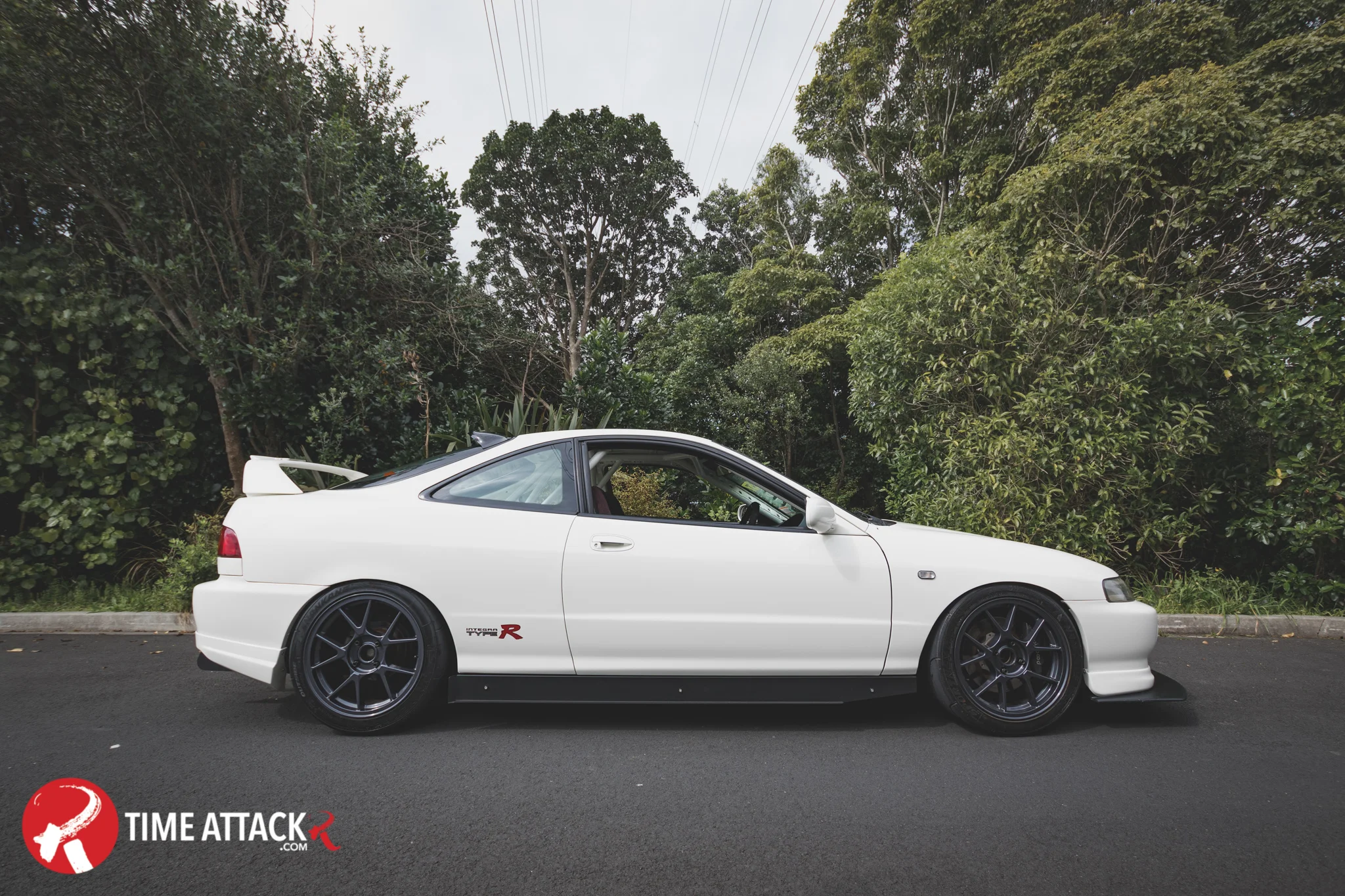 StreetattackR: show-clean DC2 street fighter — TimeAttackR