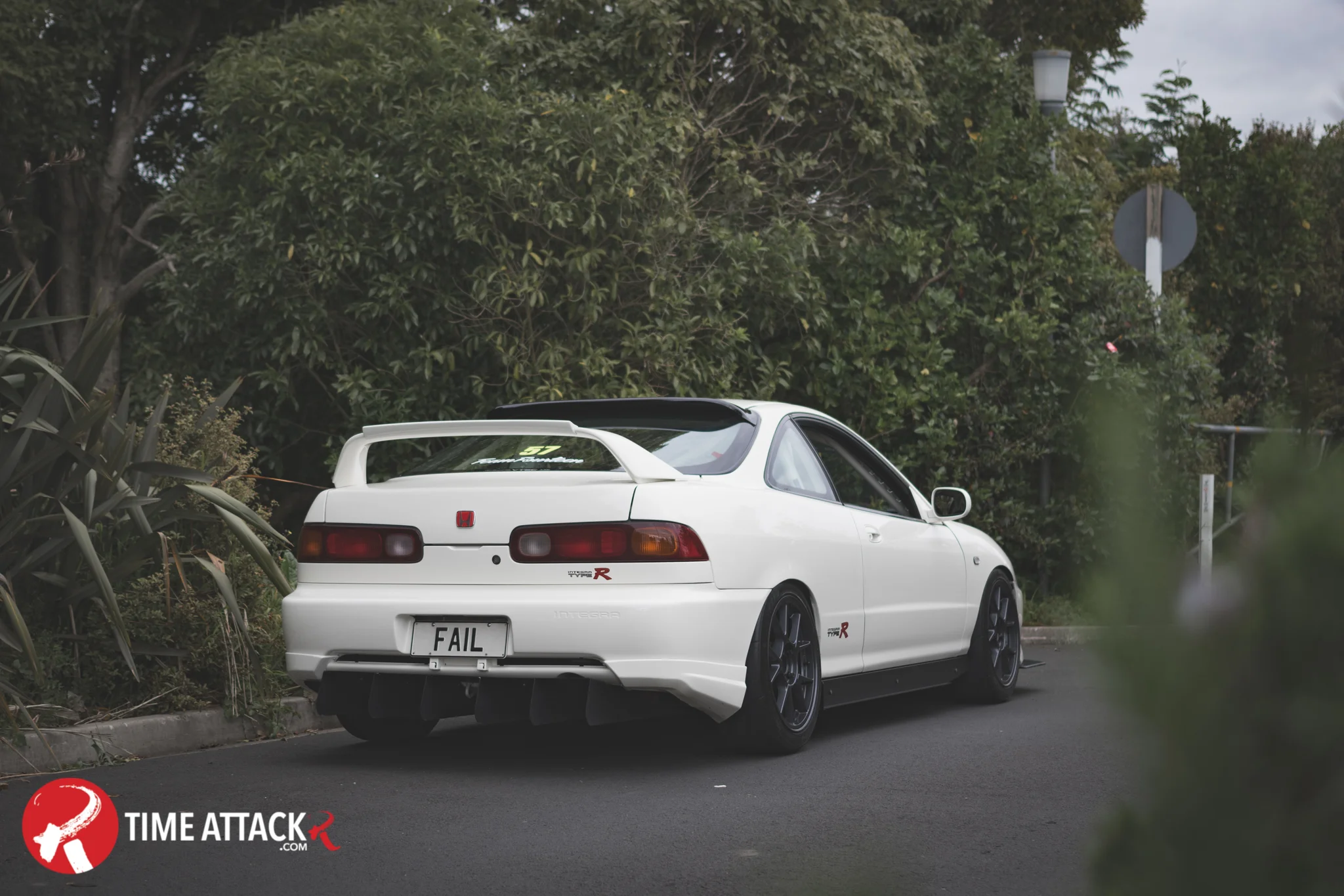 StreetattackR: show-clean DC2 street fighter — TimeAttackR