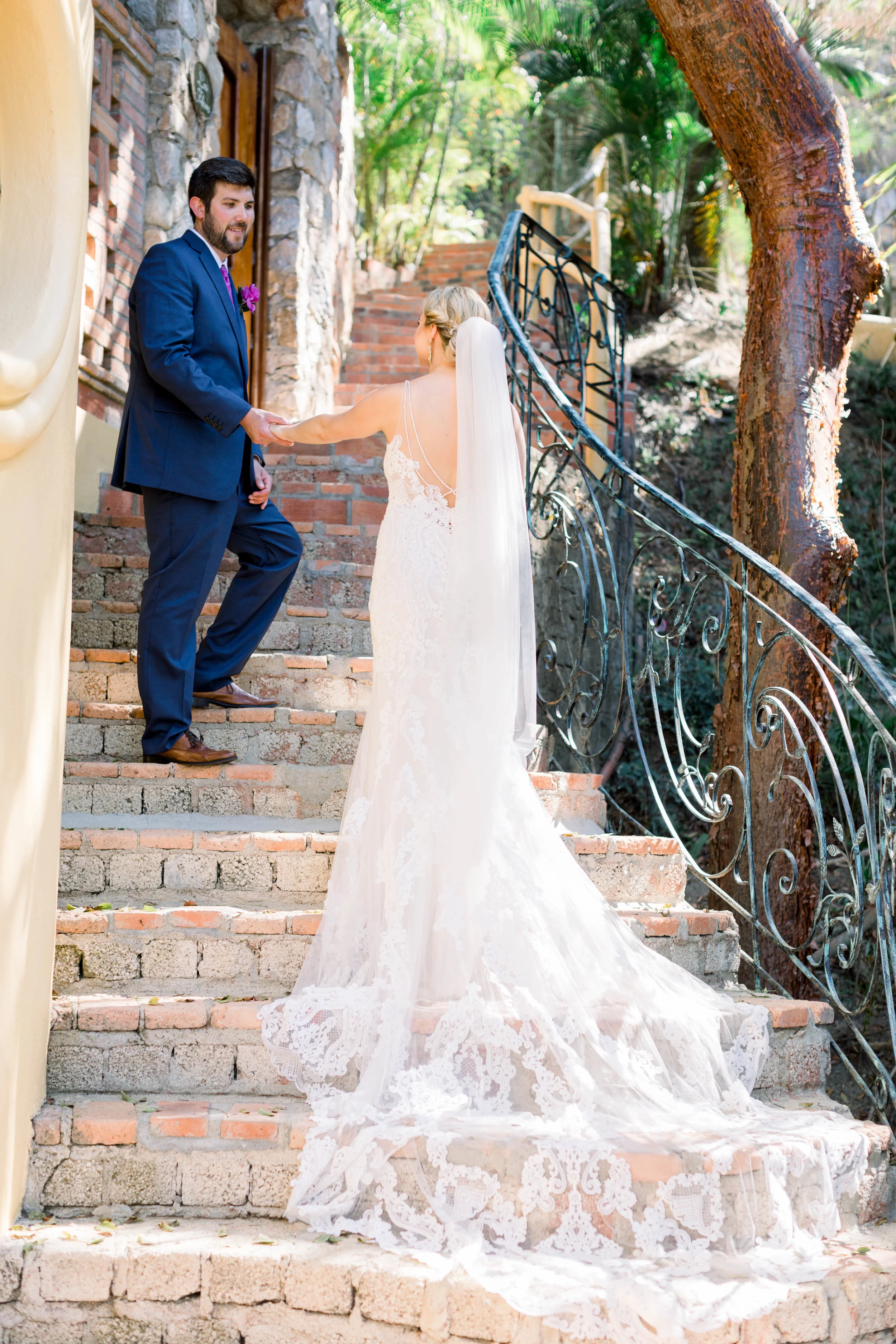Teitiare estate sayulita wedding