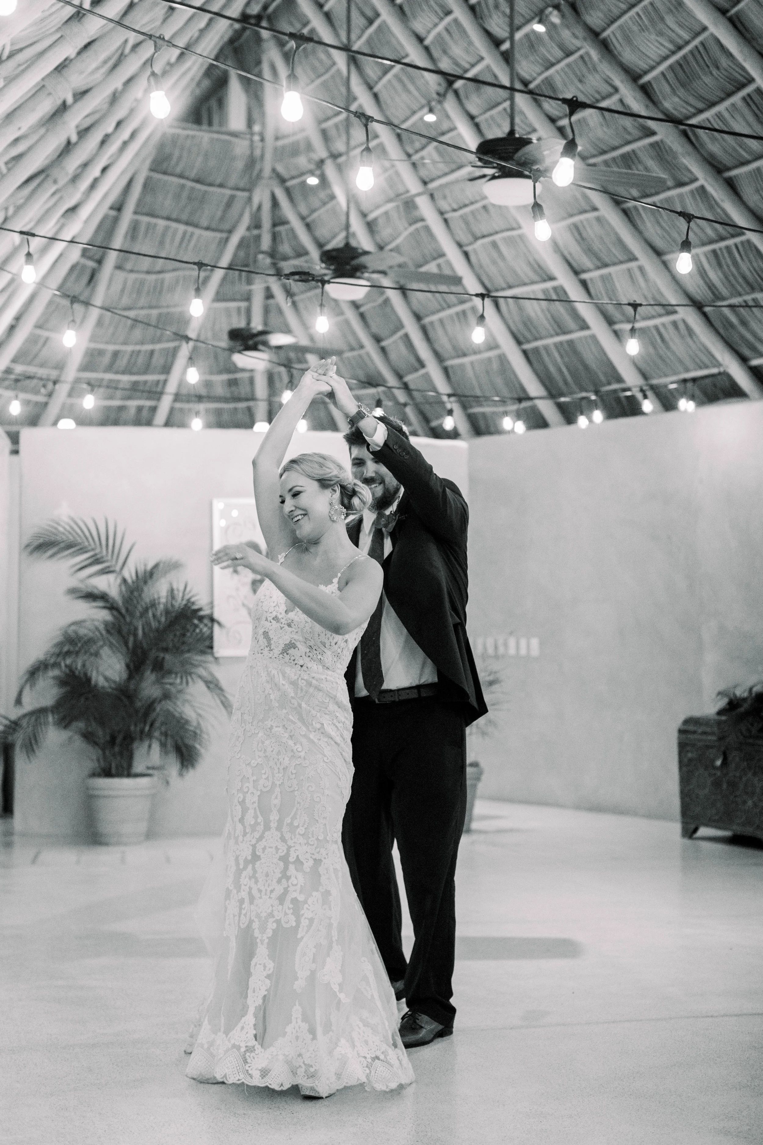Teitiare estate sayulita wedding