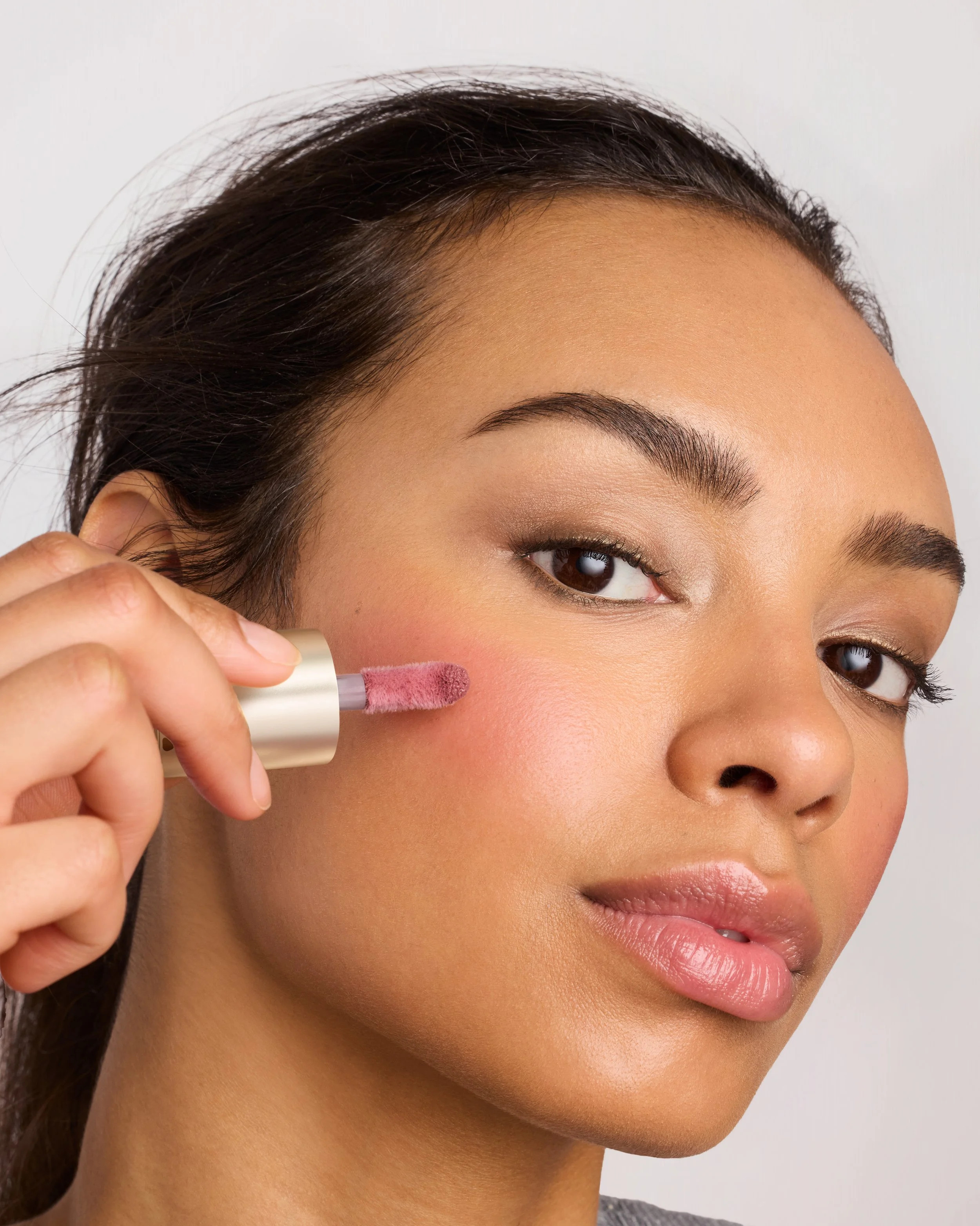 IC_LiquidBlush-Massara-Application-SweetJane.20250805183524278.jpg