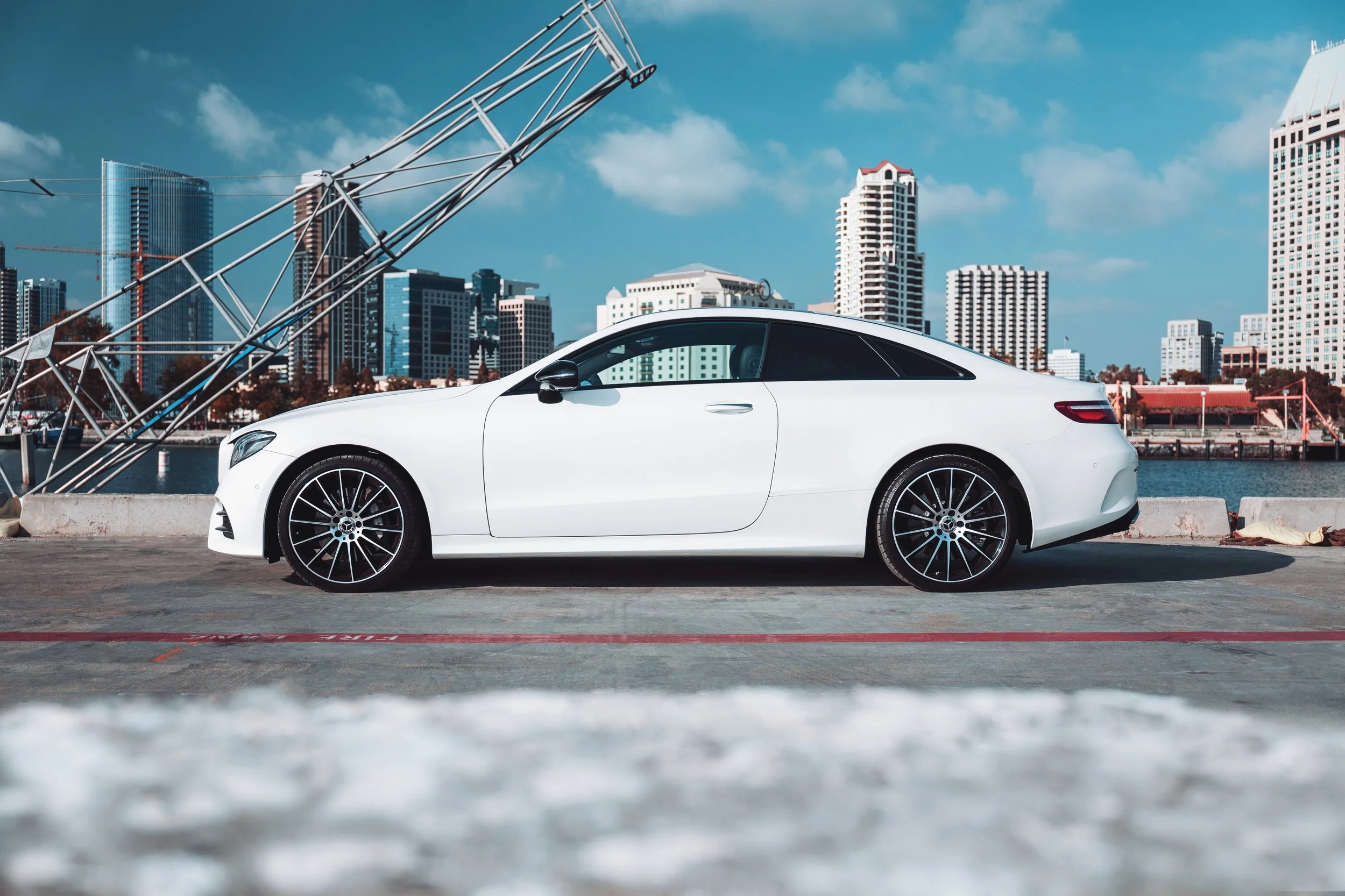  Mercedes-Benz E Coupe 