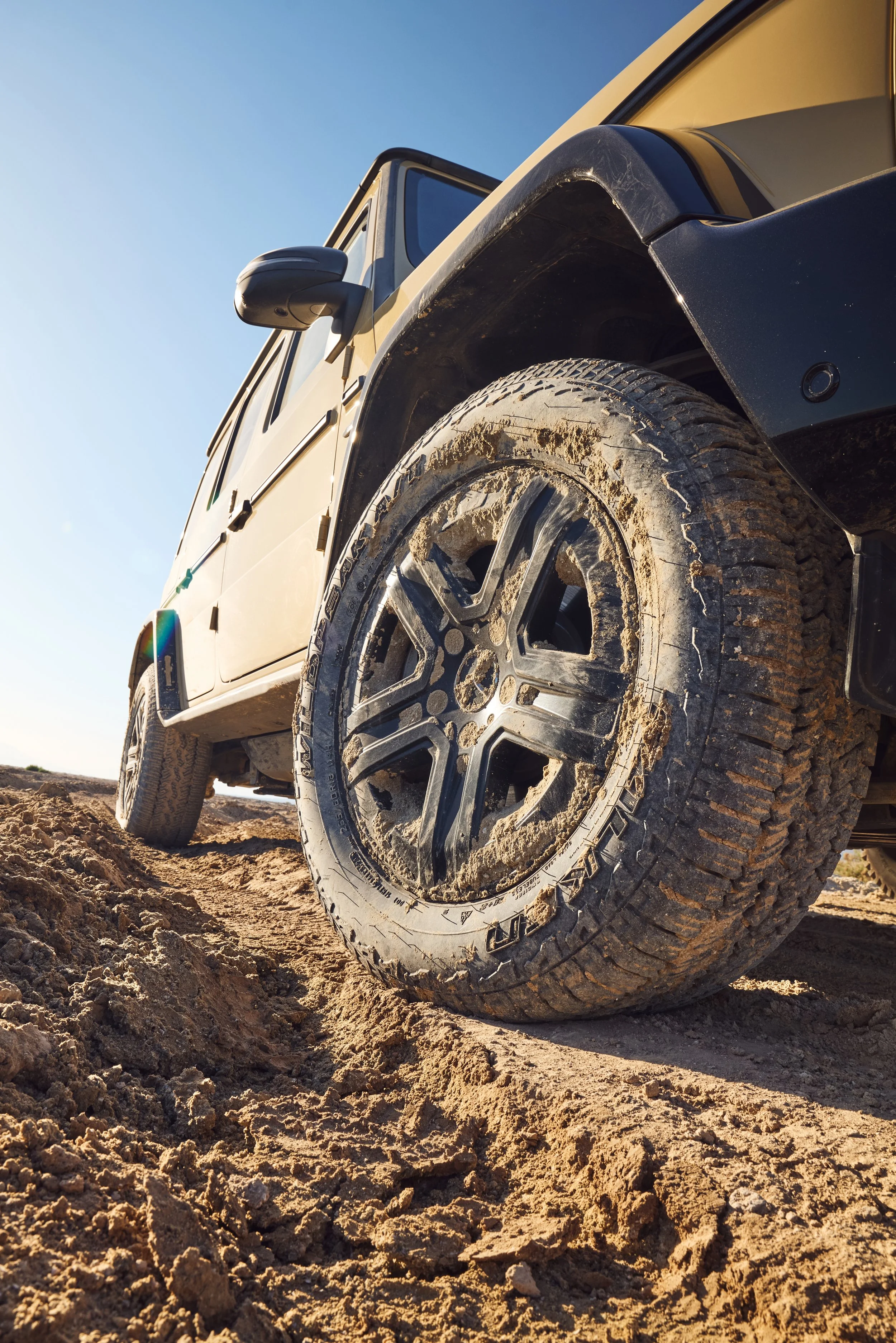 G1200667 copy_sm.jpg