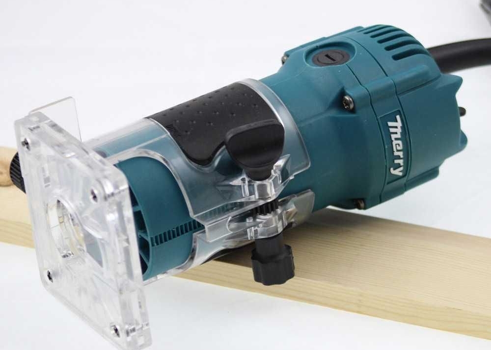 A Router and router bits
