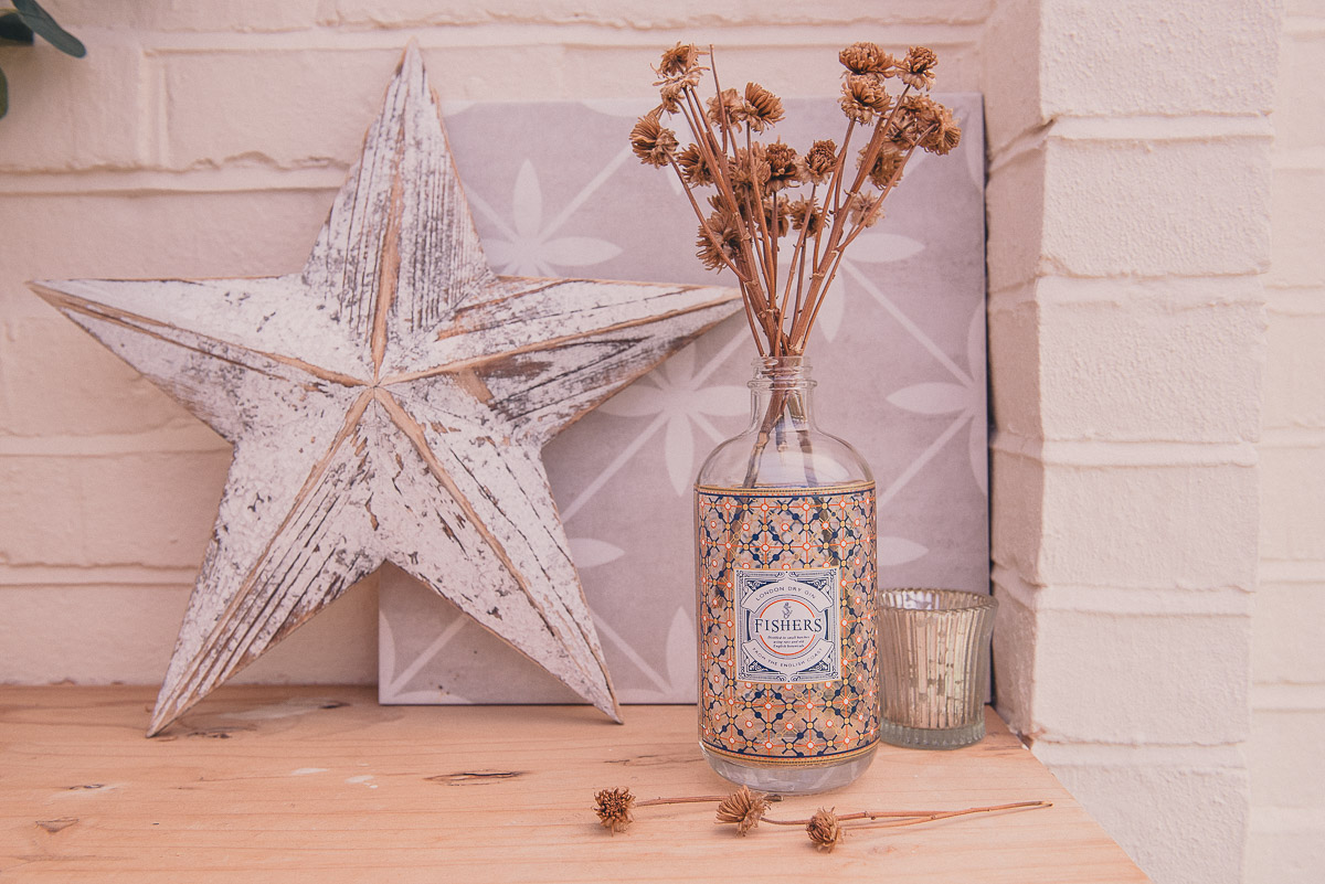 Laura Ashley tile sample, Star from Vintage Market, Fishers Gin, £39.95, 31Dover.com