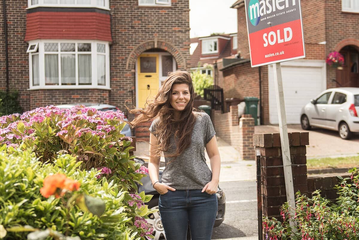 buying a house to renovate