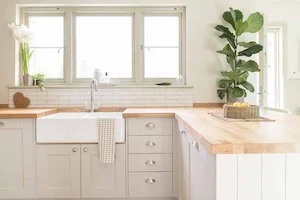 HOWDENS VS IKEA: Why we turned down an IKEA kitchen for Howdens | Fifi ...