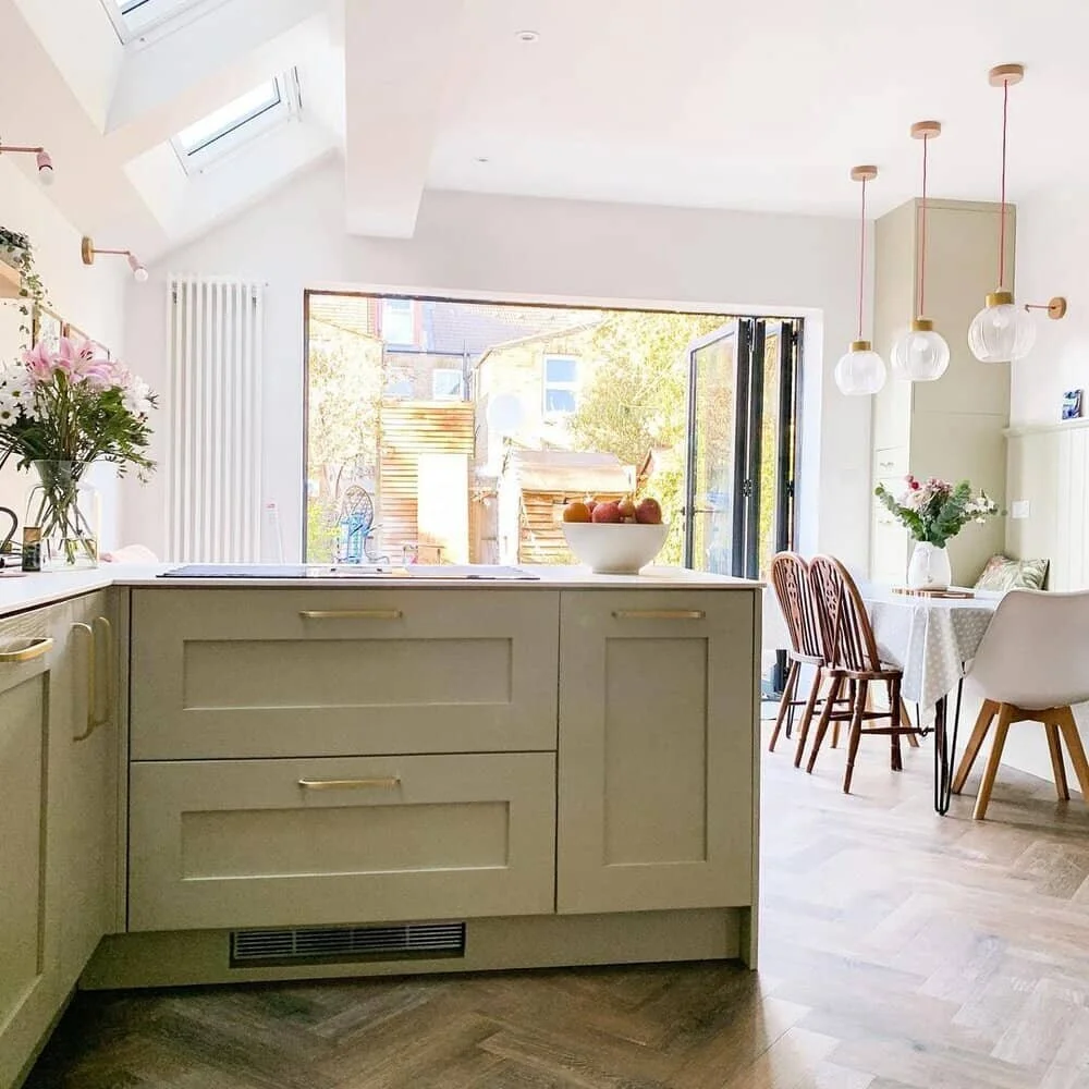 15 real kitchens with clever peninsulas Fifi McGee