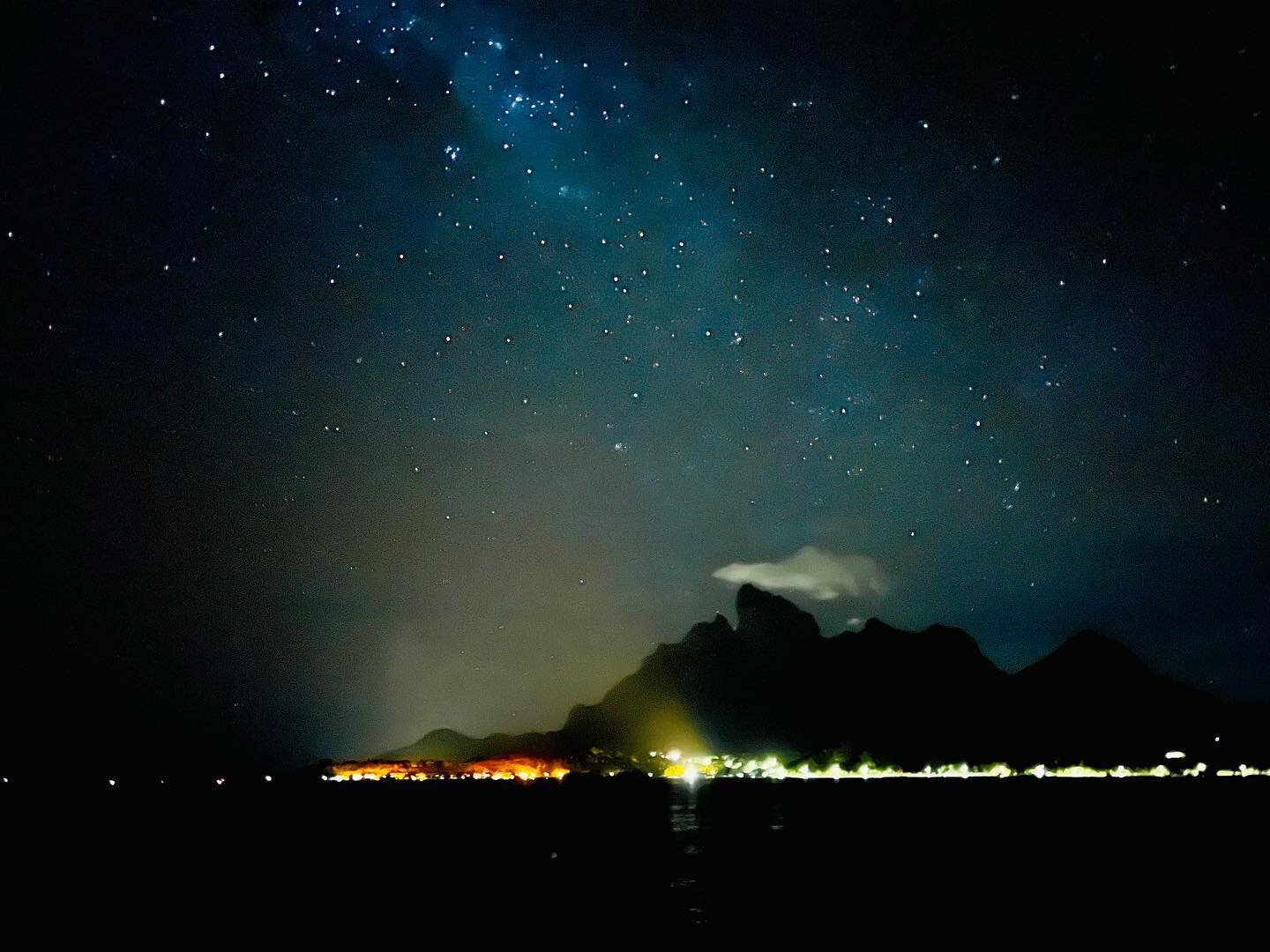 #nightmode @laurendin #borabora