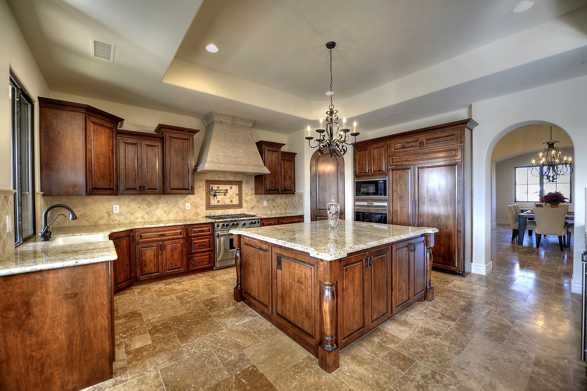 009_Kitchen.jpg