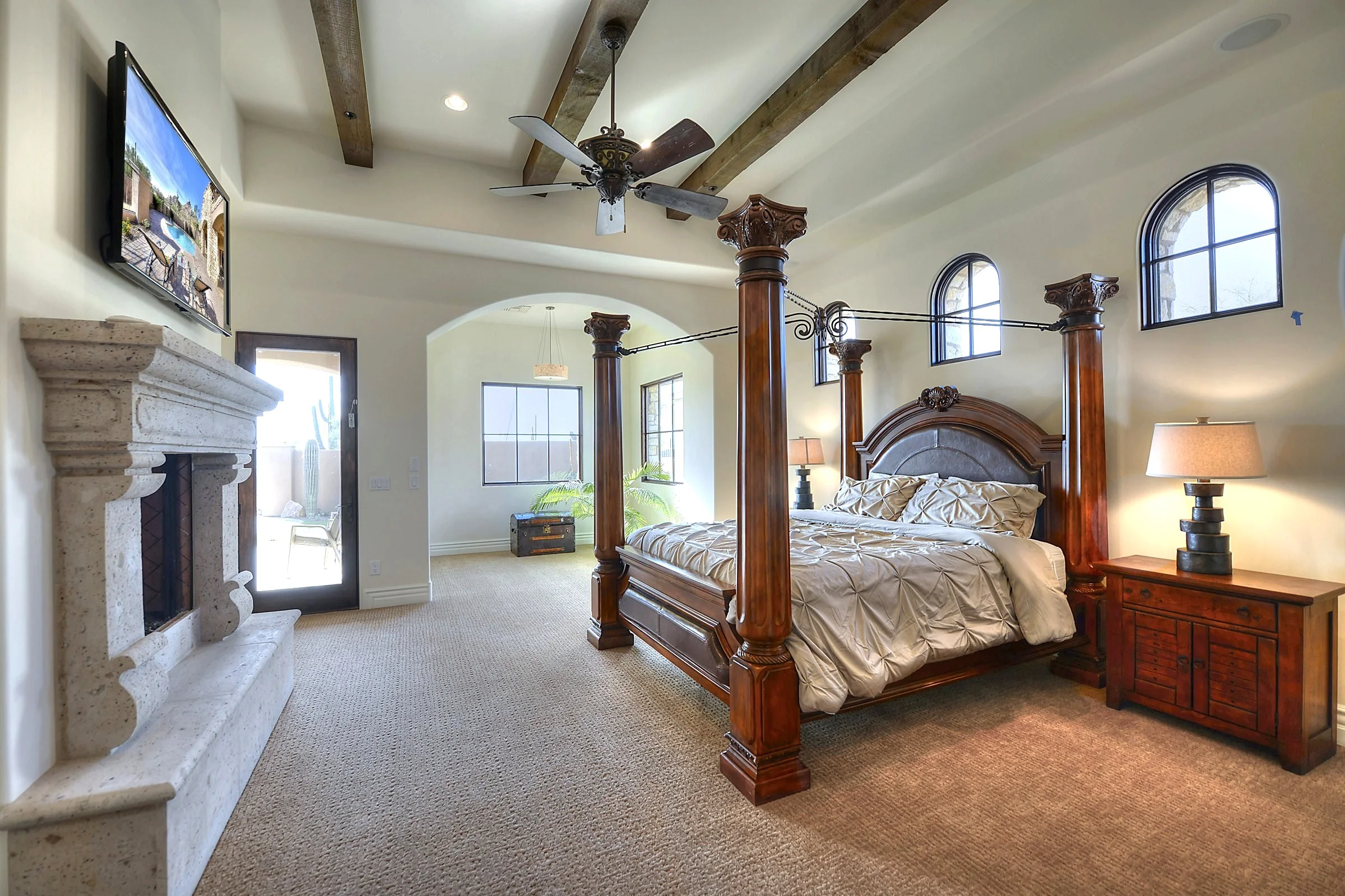 014_Master Bedroom.jpg