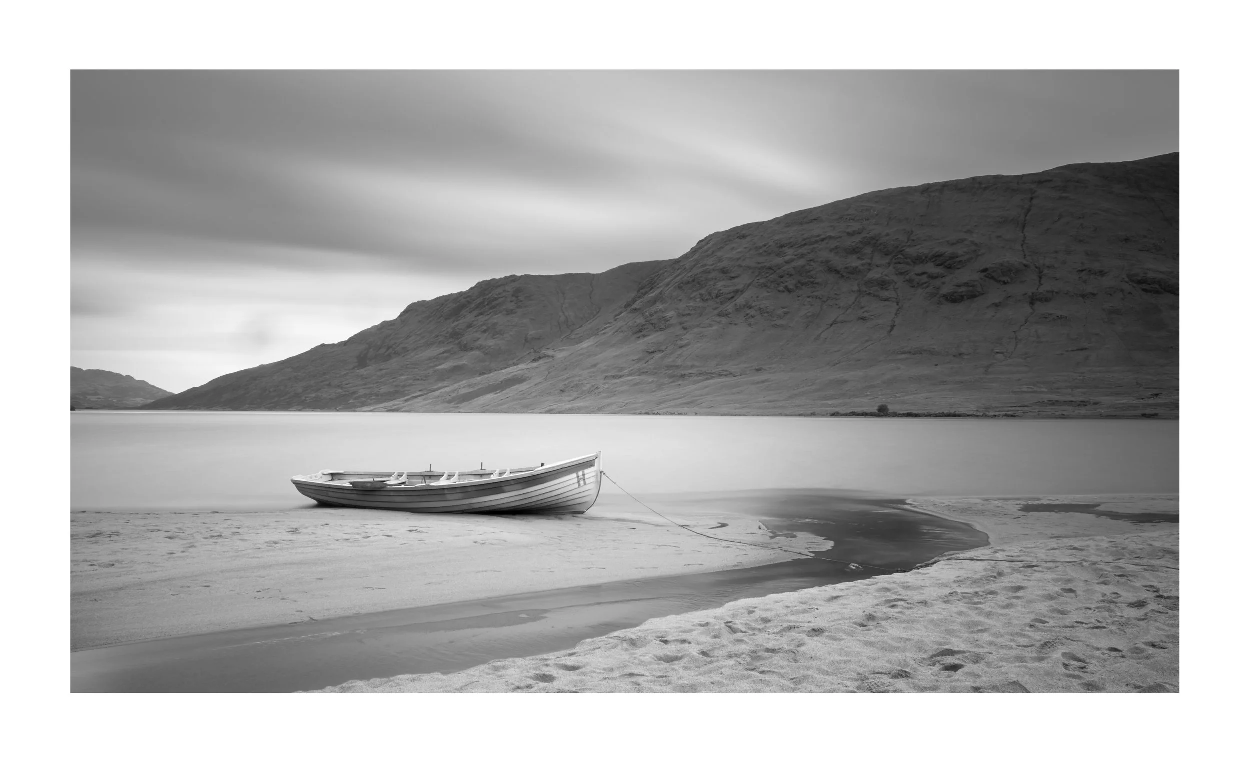 Lough na Fooey 1 Connemara.jpg