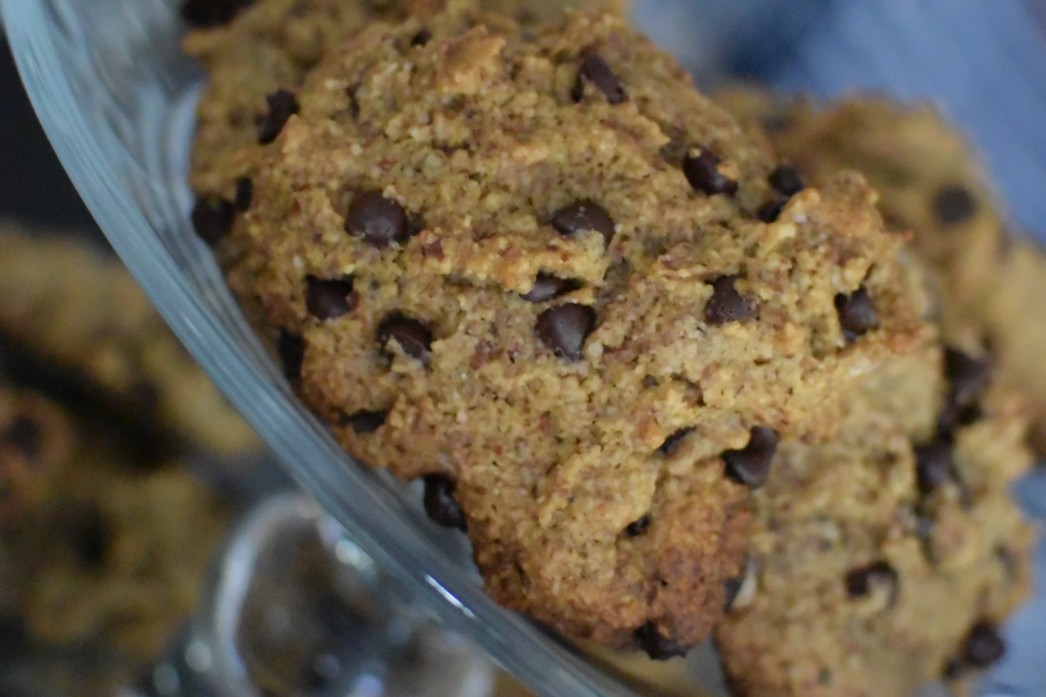Paleo Chocolate Chip Cookies