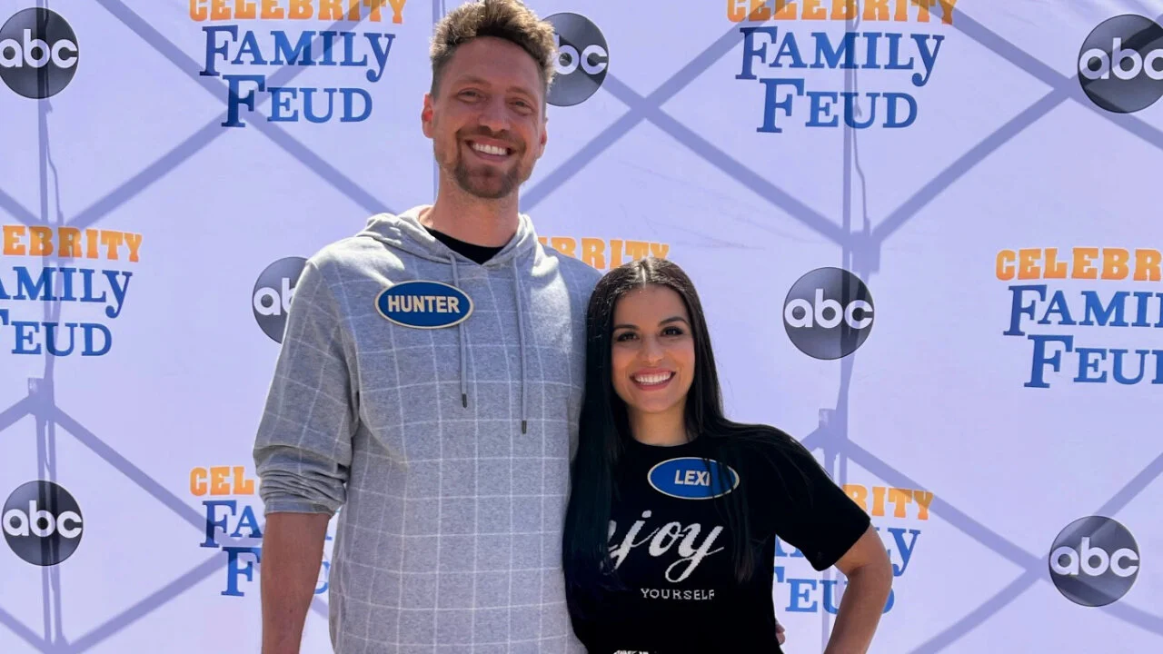 Lexi & Hunter in Celebrity Family Feud