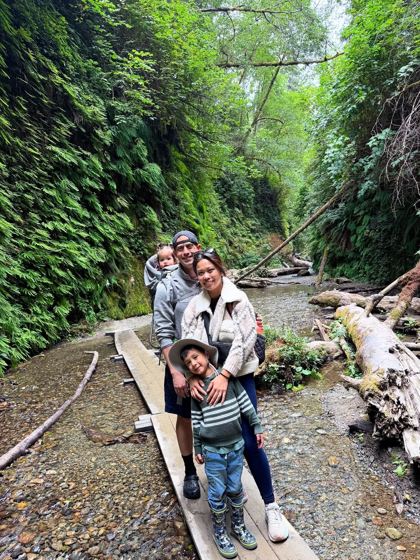 ❤️❤️❤️❤️

#ferncanyon 
#suemegstatepark
#patrickspoint
#trinidad
#agatebeach
#northerncaliforniacoast
#redwoodnationalandstateparks
#photography
#chosenfamily
#thingsthathappenedinaugust