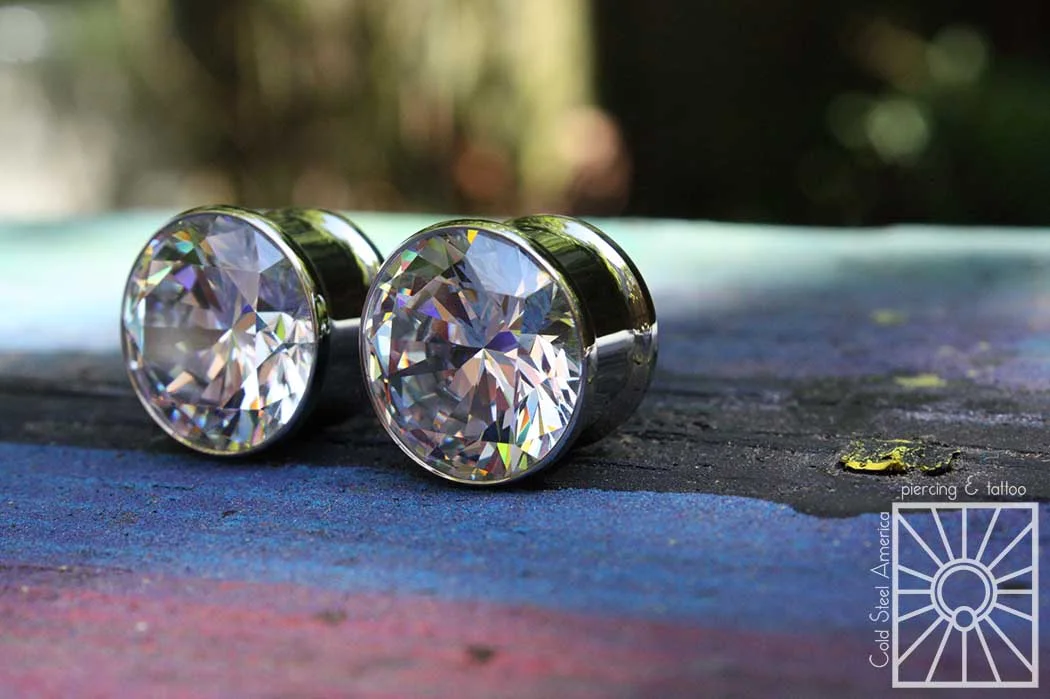 anatometal-cz plug-2-w.jpg
