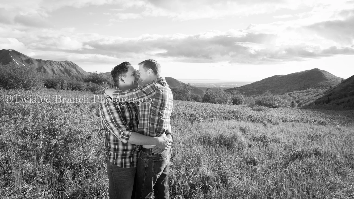 19_Twisted_Branch_Photography_DSC_3739.jpg