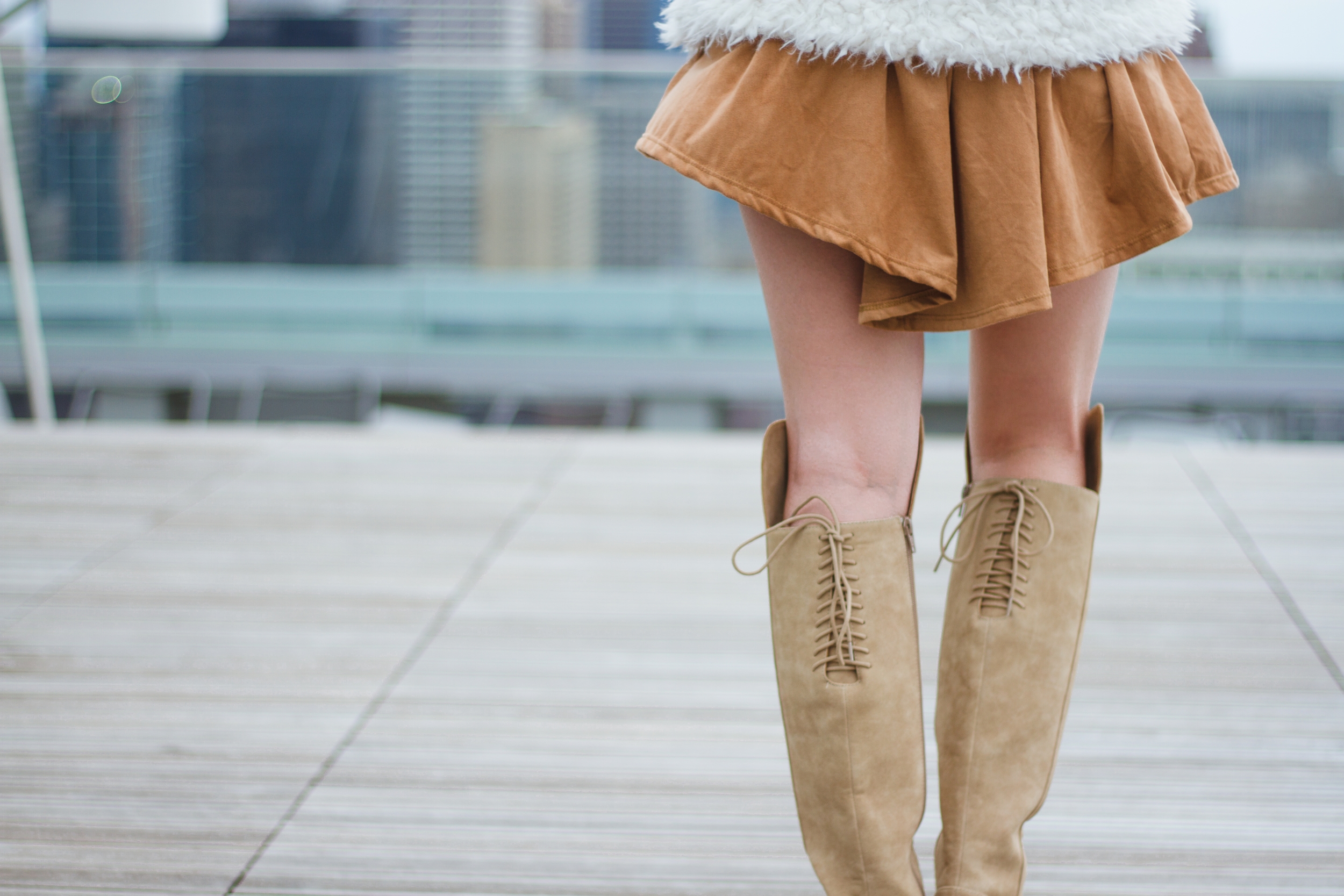   WHAT: &nbsp;Best On   WEAR:  Pieces BC Cousin Riding Boots, Fur-Ever Classic Coat and the Swing Town Suede Dress.&nbsp;   WHO: &nbsp;Abby Lauder   WHERE:  Evo Apartments in center city Philadelphia, PA 
