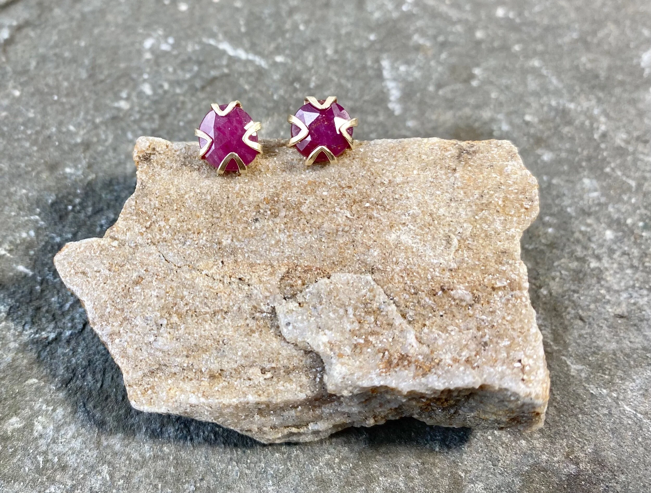 AA4063AD-0279-4224-9D8F-628EA4E863C1