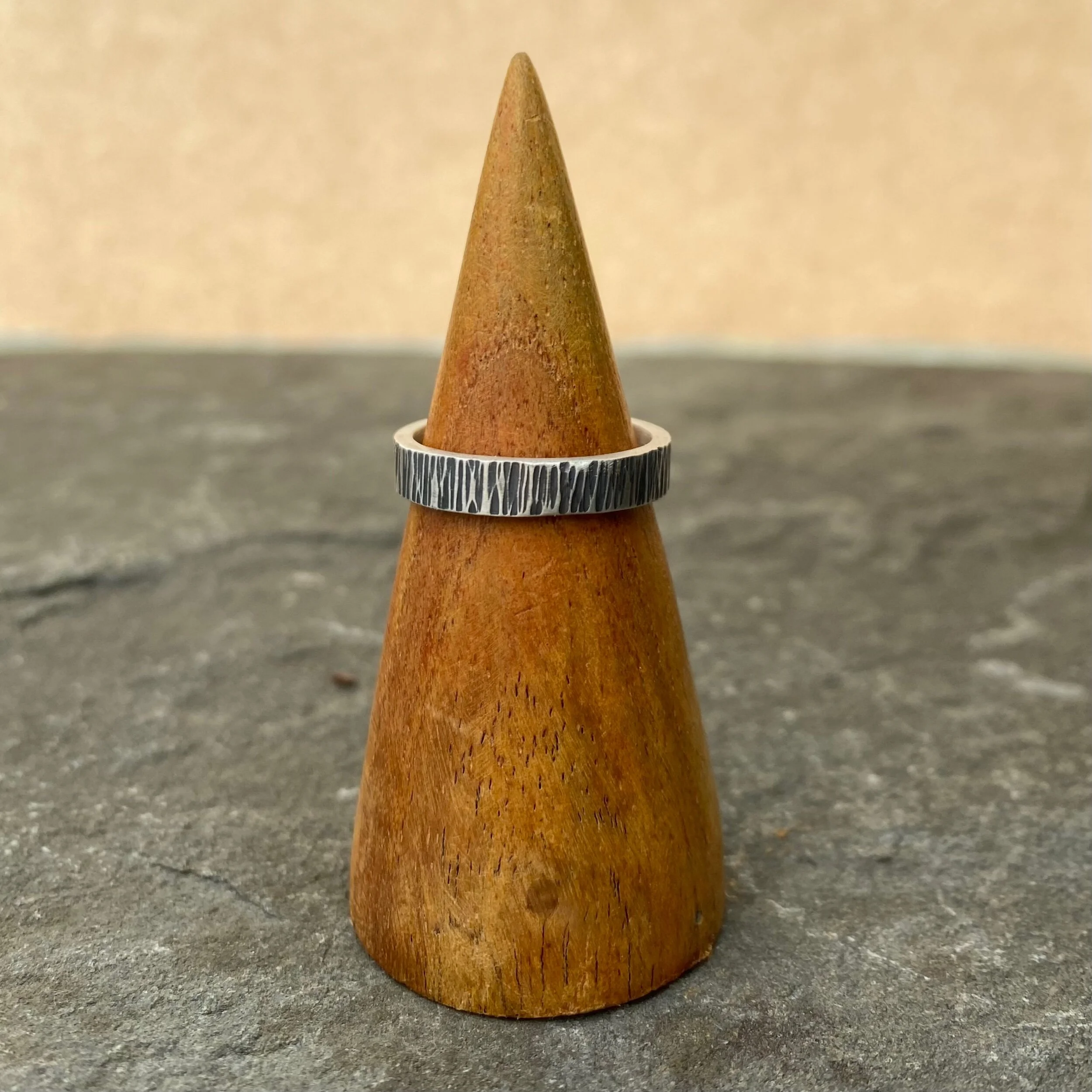 EE834DB4-0FBC-45B4-8CFB-26434A10B0E7