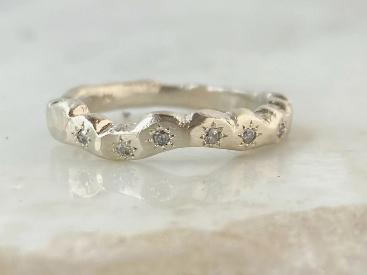 E8A84E58-31E7-4E5F-BE56-7E2273F61904