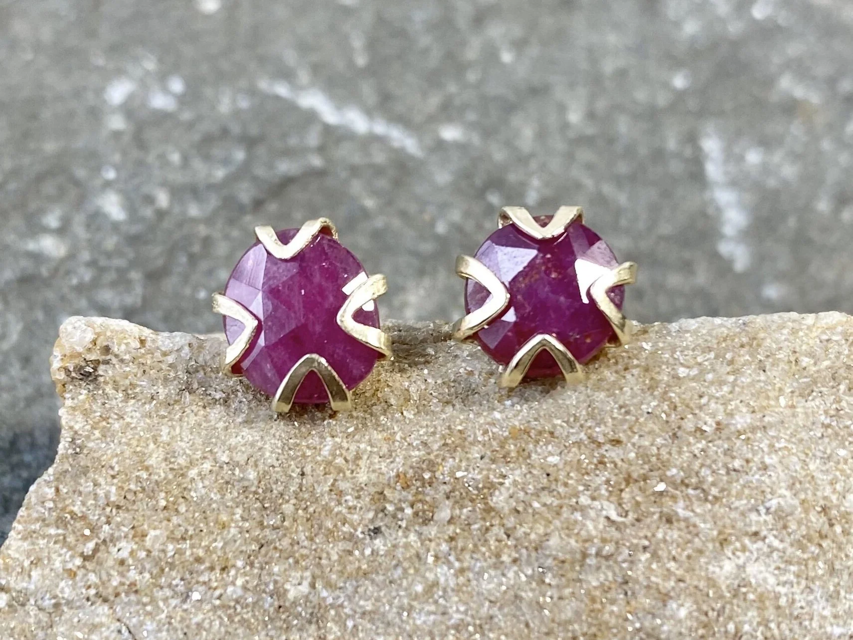 5829B0D3-7E96-42FB-ADAB-0D07F46ED028