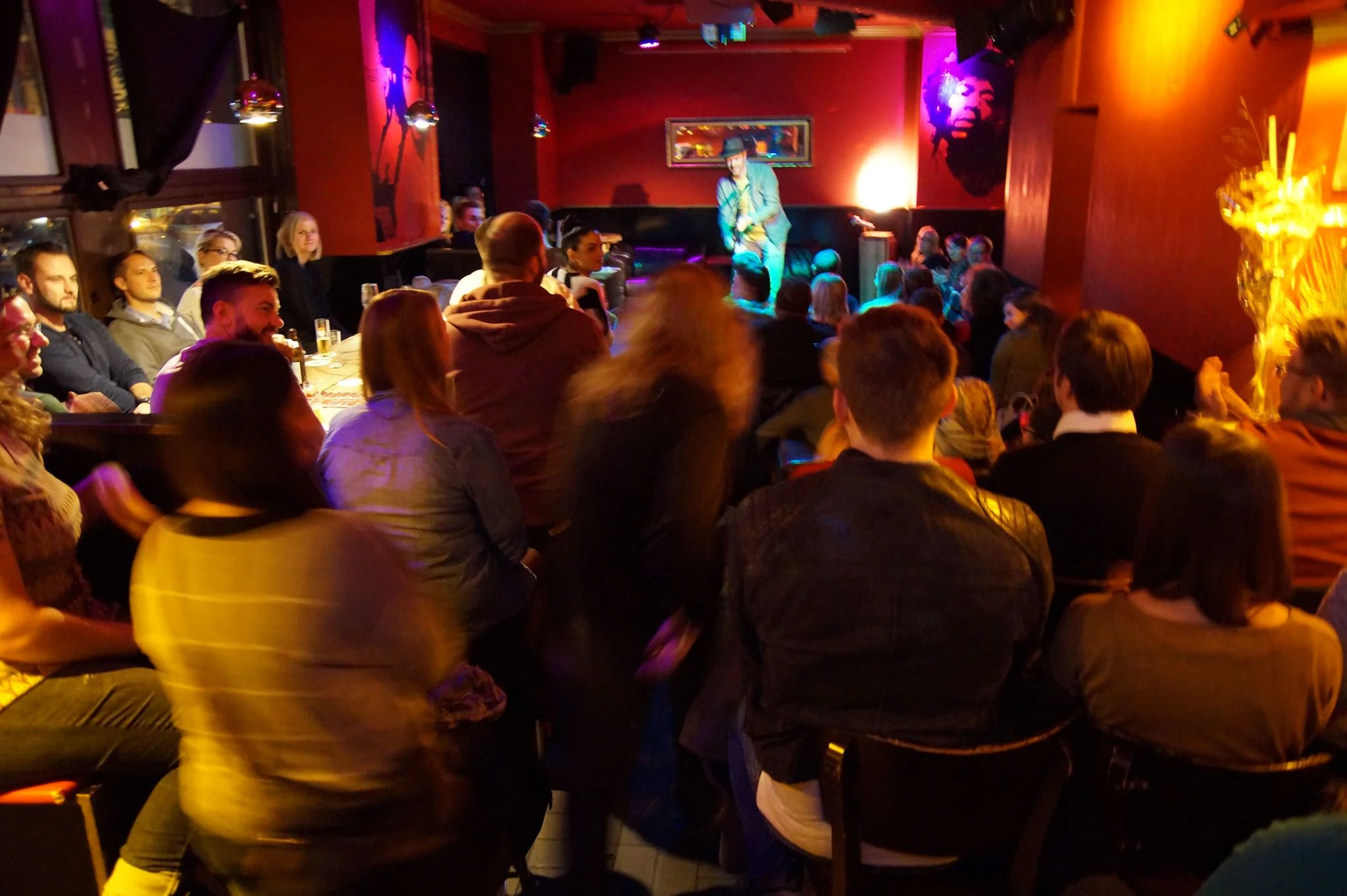 Ein kleiner Ausschnitt von meiner Premiere als Stand-up Comedian!