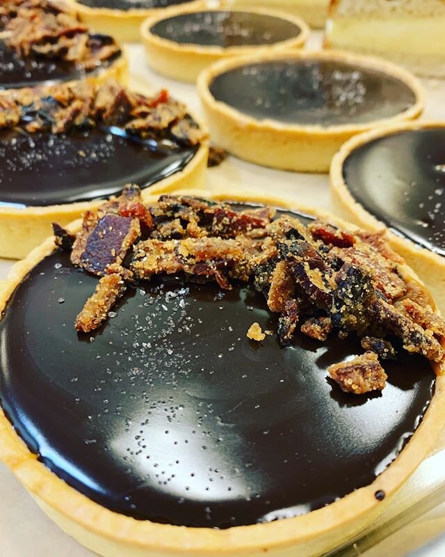 It&rsquo;s Dad&rsquo;s weekend and we have treats to celebrate the Big Guy!  Candied Bacon Salted Caramel Chocolate Tarts (we only use Ream&rsquo;s Bacon!), Salted Caramel Chocolate Tarts, Snack Brittle (yummy brittle with peanuts, potato chips and p