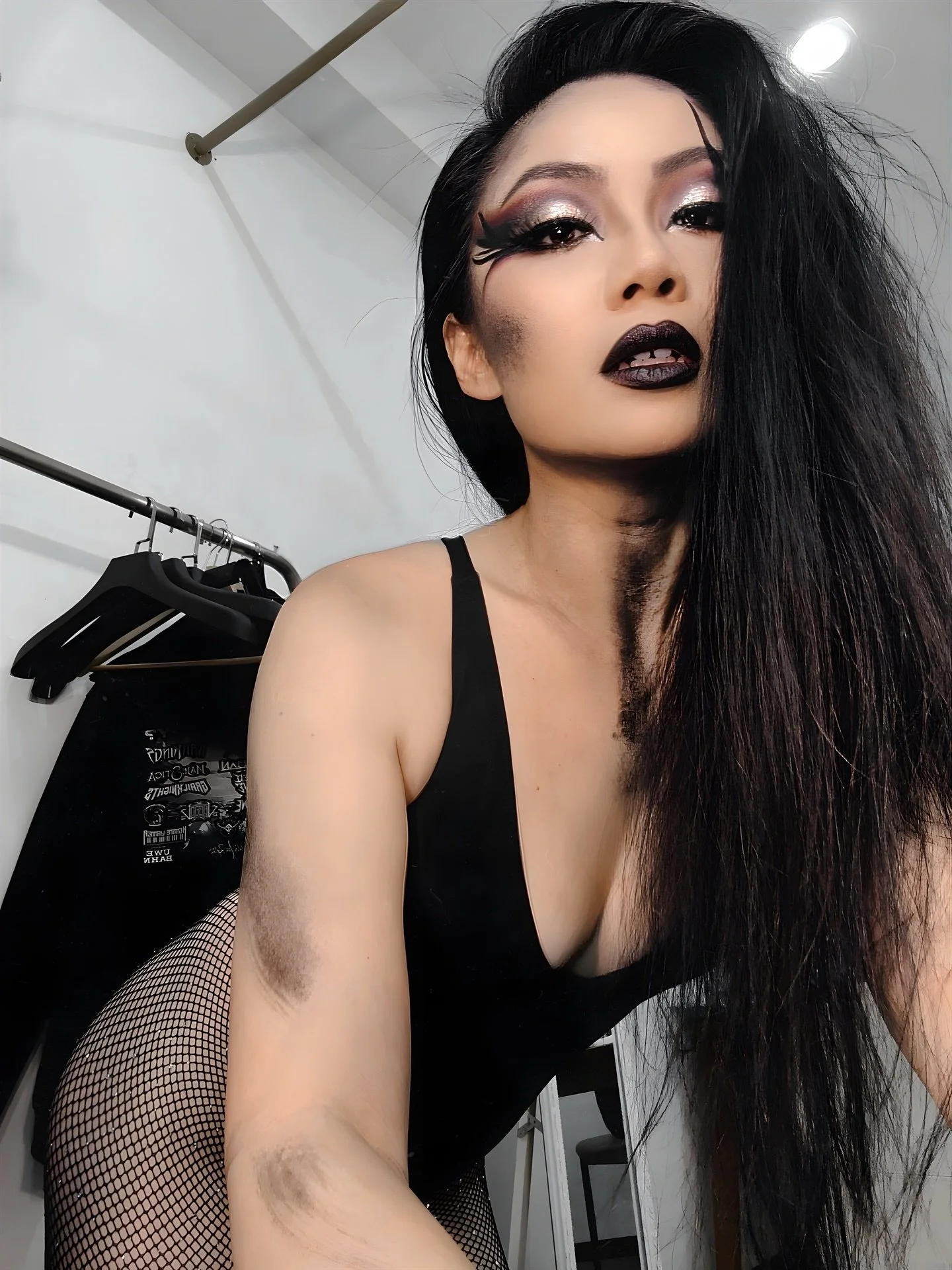 🚨 NEW: Patreon Exclusive Sneak Peek! 🚨 
A *Preview of Bloodlust* is now LIVE for Patreon supporters.  Get early access, behind-the-scenes content, and monthly zoom live video parties!
👉 go to: patreon.com/tinaguo

#Bloodlust #SneakPeek #TinaGuo