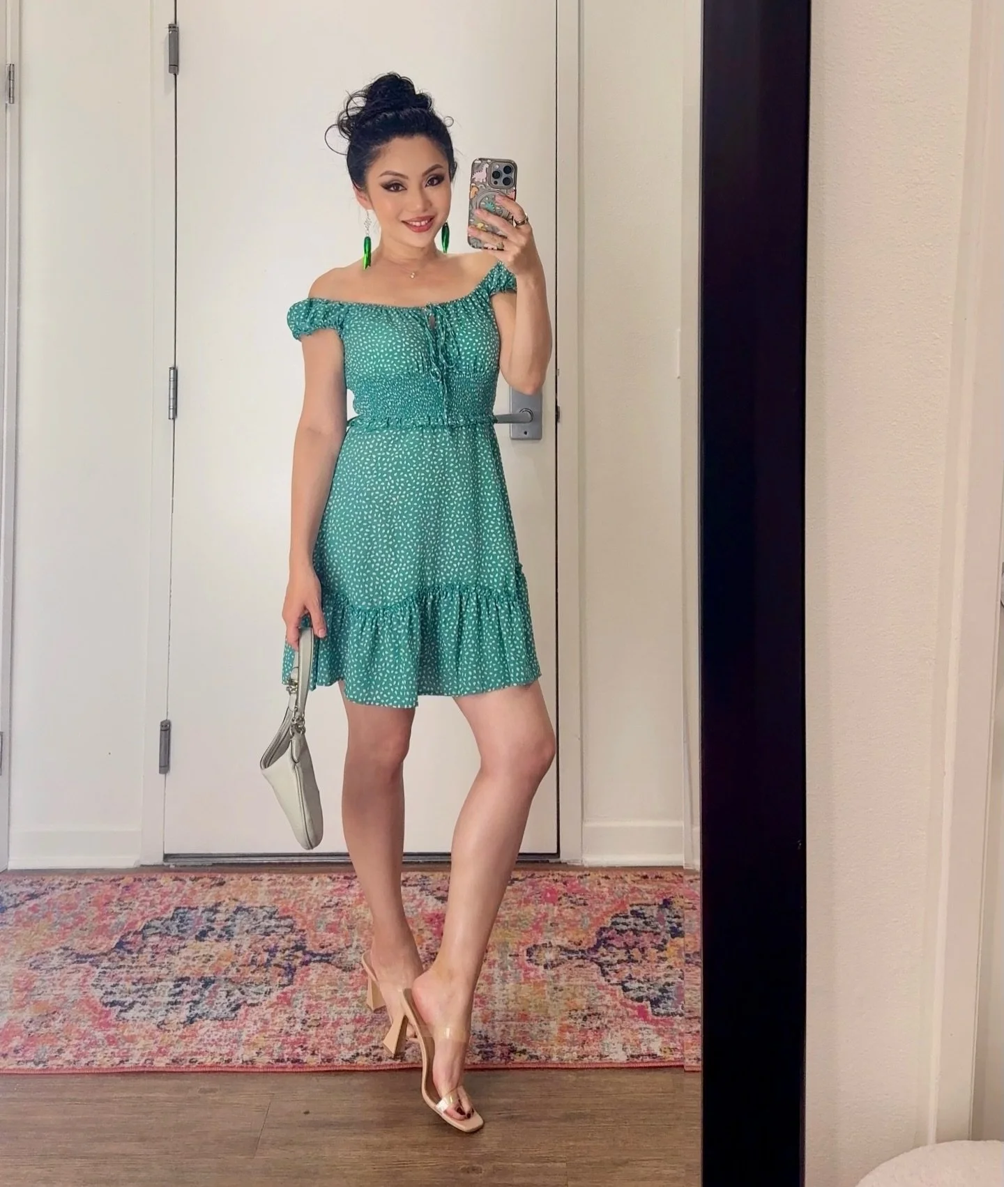 Off to Easter brunch and can&rsquo;t decide &mdash; hair up or down? 🐣🌷💚