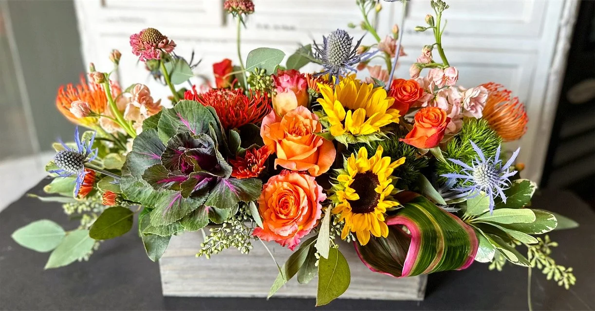 Queen's Table Centerpiece