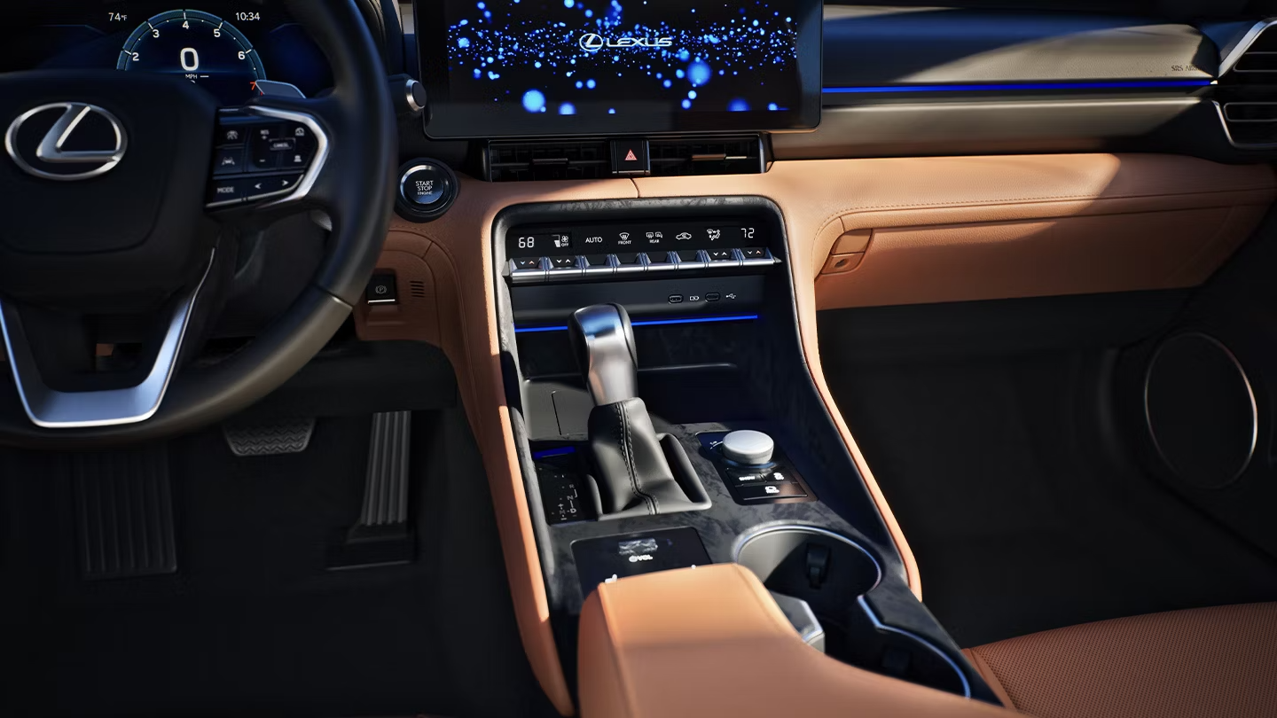 Lexus-isg-gallery-int-4-desktop-1440x810-LEX-ISG-MY26-0099.png