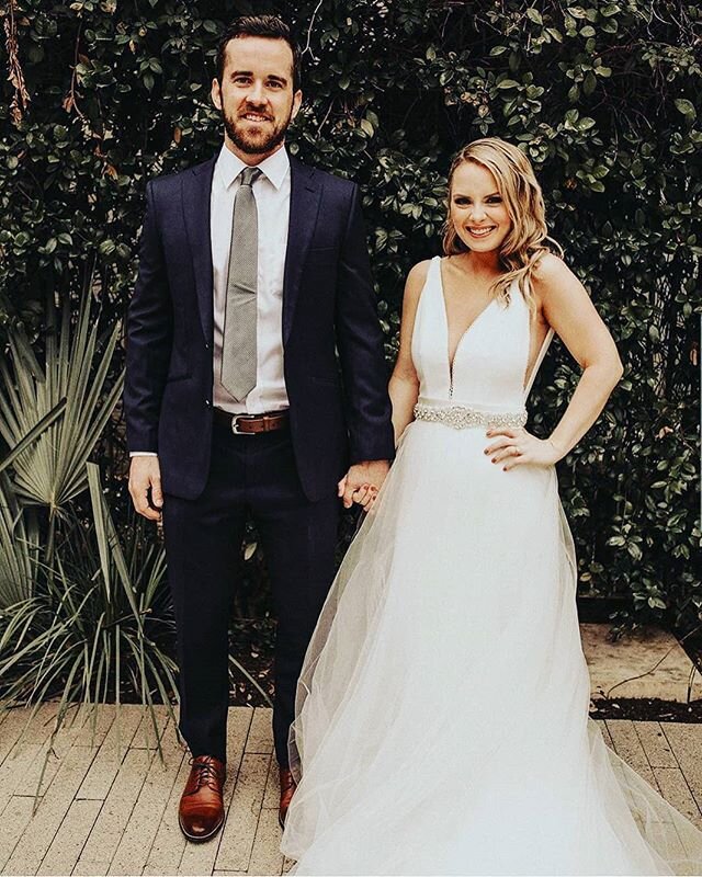 Throwback to February - Haley looking stunning on her wedding day! 💕 @haley.celeste #makeup #wedding #bridal #bridalmakeup #weddingmakeup #makeupartist #austinmakeup #austinairbrush #atxmakeup #austinmakeupandhair #texasmakeupartist #texasmakeupandh