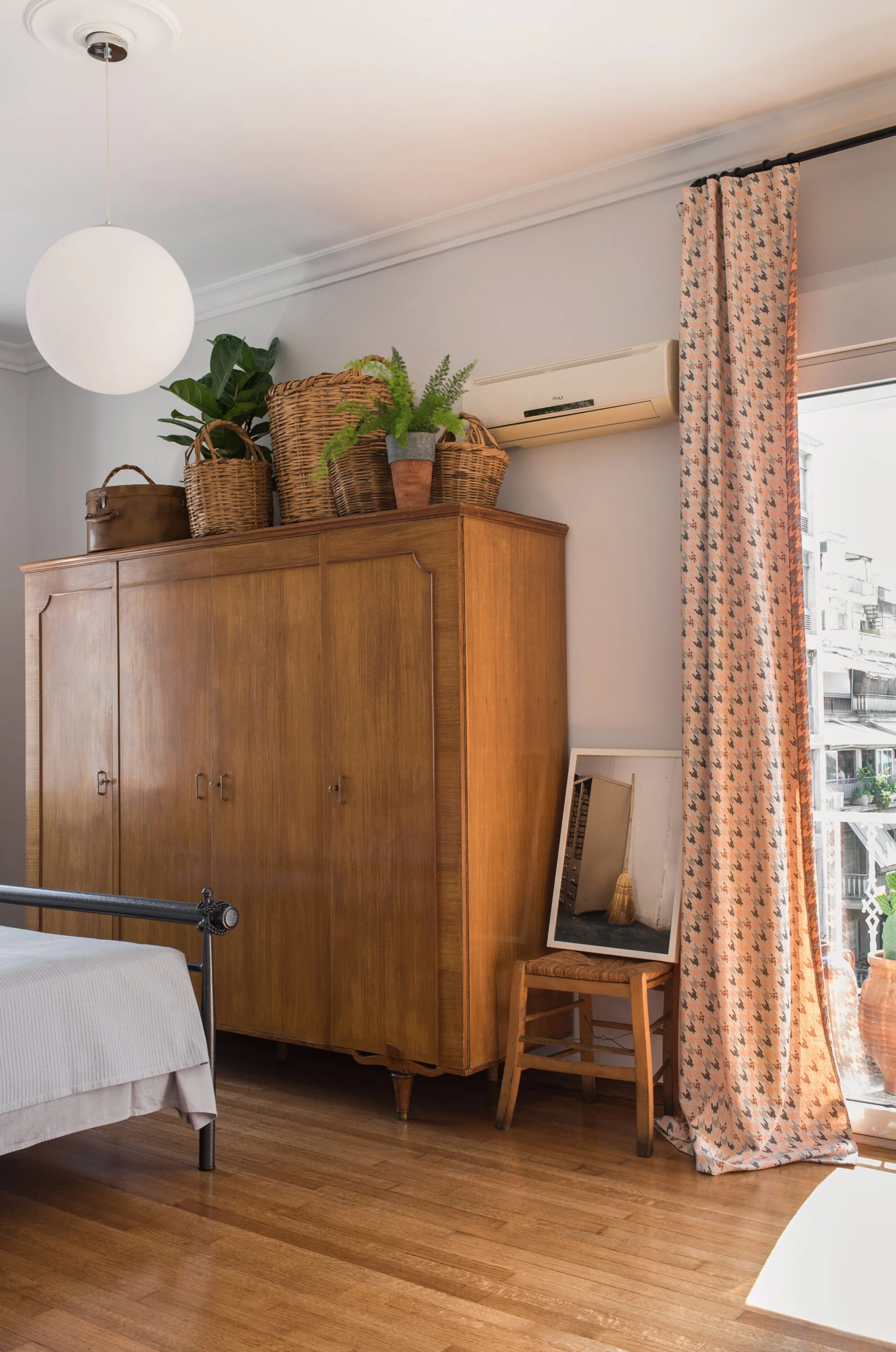 Athenian Apartment 21.jpg
