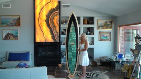 WOMEN WHO SURF - JANET MACPHERSON = SURFISTICATE