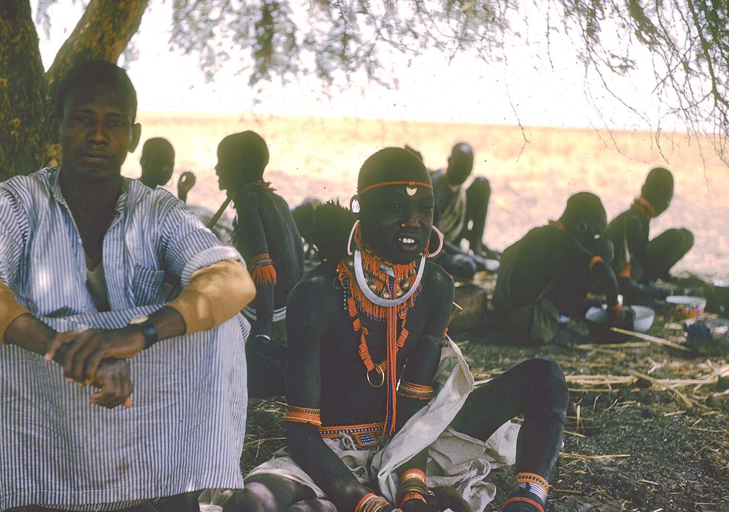 Metz 10 - 1959 - African dudes one in tribal reds - Metz94 - 8 M.jpg