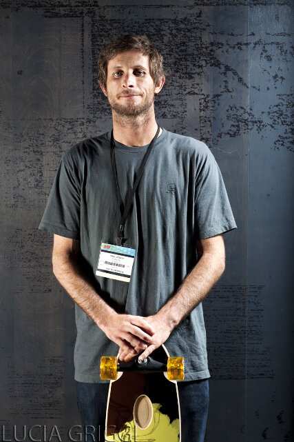 Lucia skateboard portraits Skate Joel Tudor at ASR with board like Cabell 328 K 2-7-2010.jpg