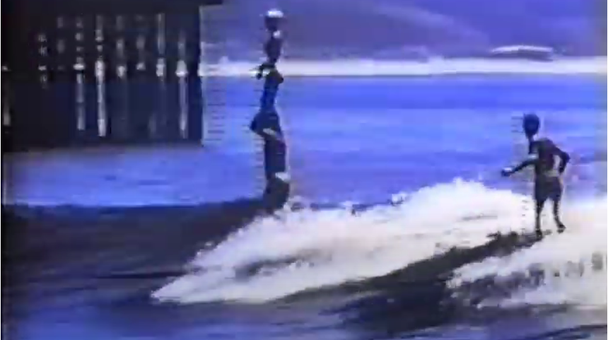 Wonderful 11 - Tandem with pier - Larronde.PNG