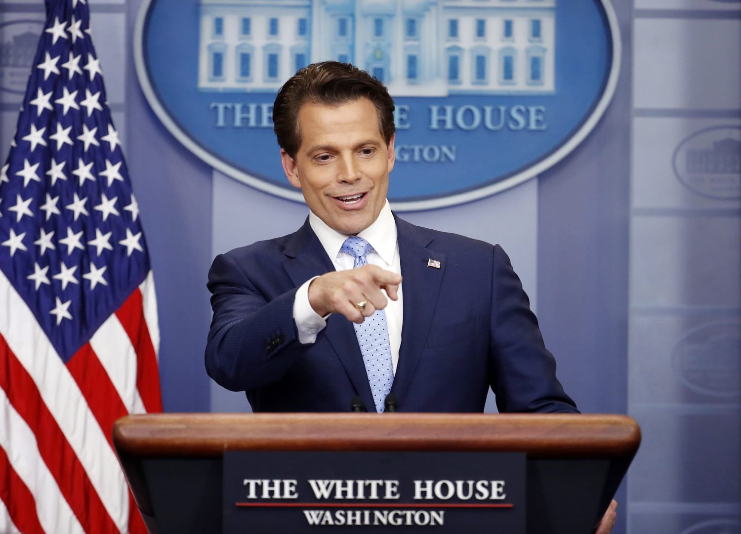 Scaramucci moochisimo- white house dias - 9-15-2026.jpg