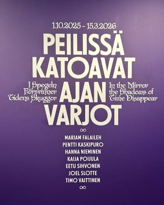 ✨Artsissa vietet&auml;&auml;n Peiliss&auml; katoavat ajan varjot -n&auml;yttelyn kaikille avoimia avajaisia tiistaina 30.9.2025 klo 17&ndash;19! N&auml;yttely k&auml;sittelee fantasian ja nykytaiteen suhdetta. ✨

N&auml;yttelyn taiteilijat: Mariam Fa