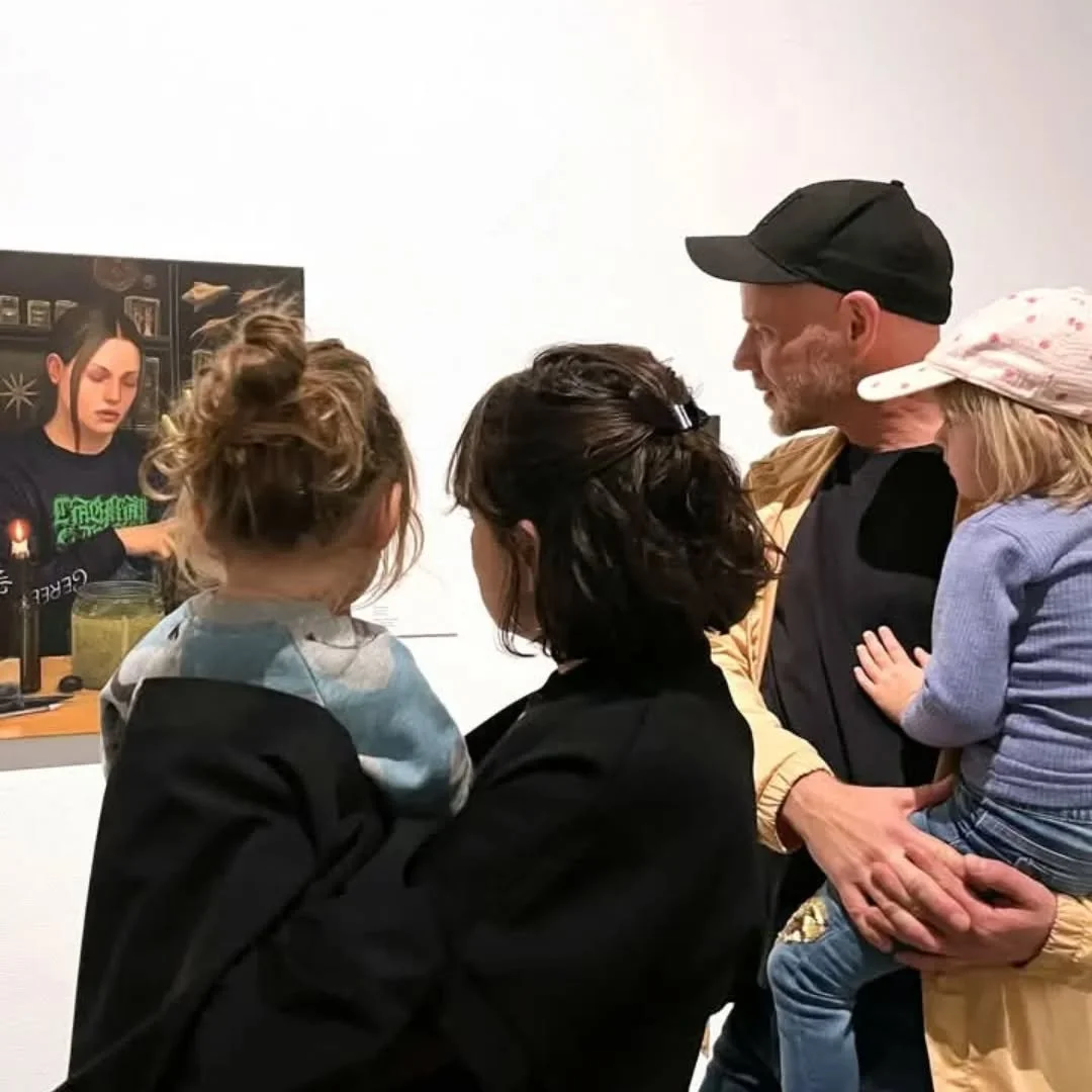 Artsin lasten lauantai on ihan pian t&auml;&auml;ll&auml;, tervetuloa mukaan koko perheen voimin 22.11. klo 12-15. Artsiin on kaikenik&auml;isille maksuton sis&auml;&auml;np&auml;&auml;sy!

OHJELMA

klo 12.15
Lohik&auml;&auml;rmeit&auml; ja satulinno