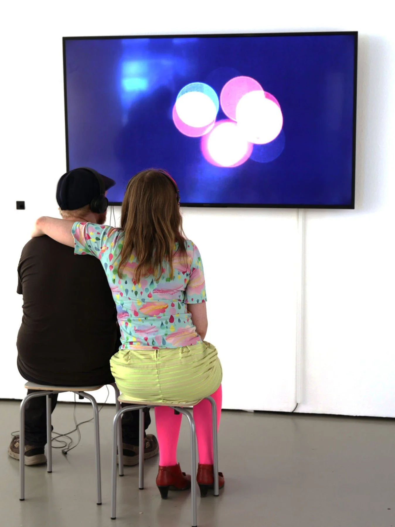 🎈Hauskaa vappua! 🎈 Artsi on loppuviikolla avoinna seuraavasti:
to 30.4. klo 11-16
pe 1.5. suljettu
la 2.5. klo 11-16
su 3.5. klo 11-16

Tervetuloa tutustumaan Empatia-n&auml;yttelyyn! Artsiin on aina maksuton sis&auml;&auml;np&auml;&auml;sy. Kuvass