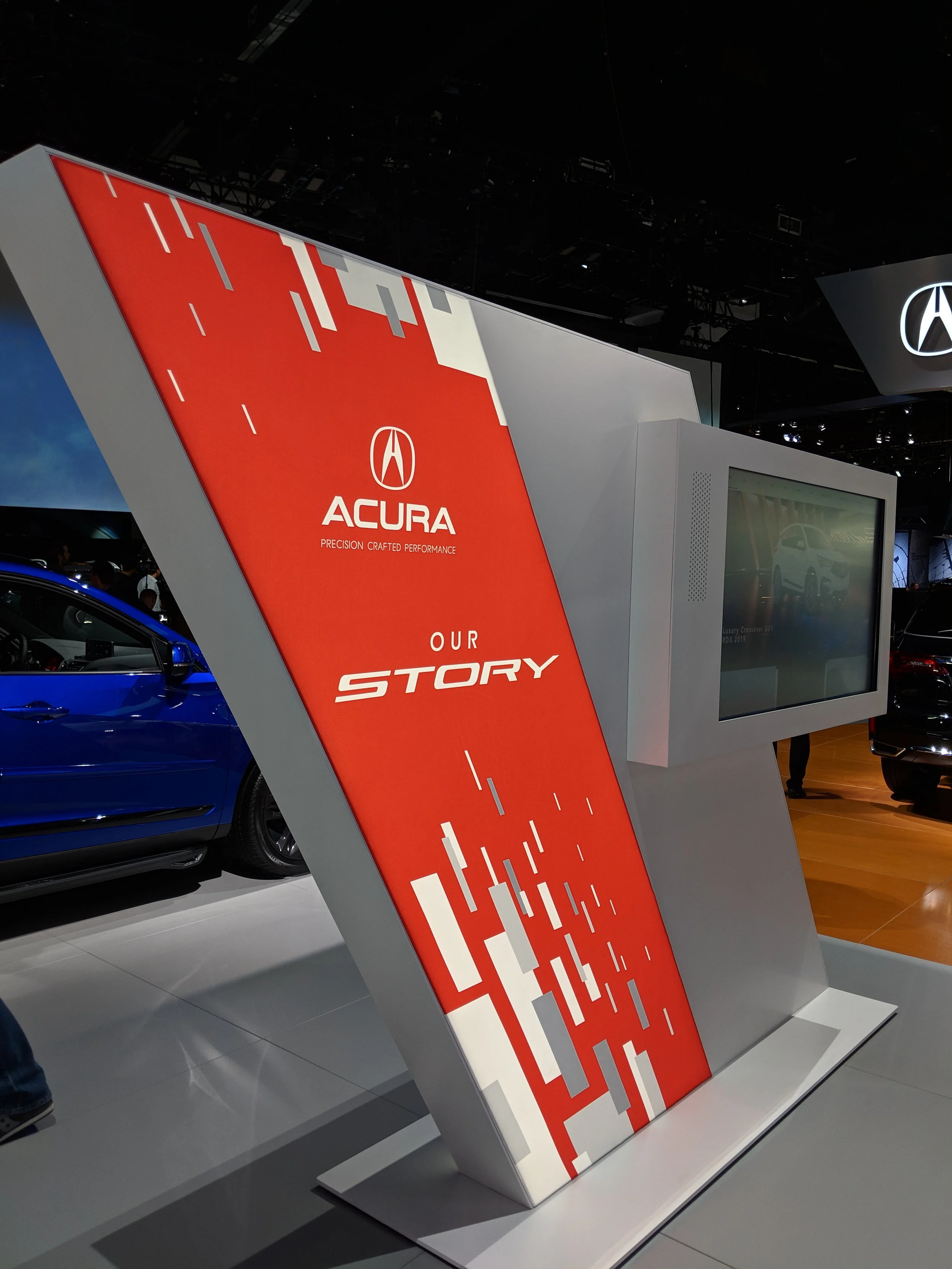 Interactive Pylon (Acura Story Side), LAIAS 2018, Acura + GPJ, 2018