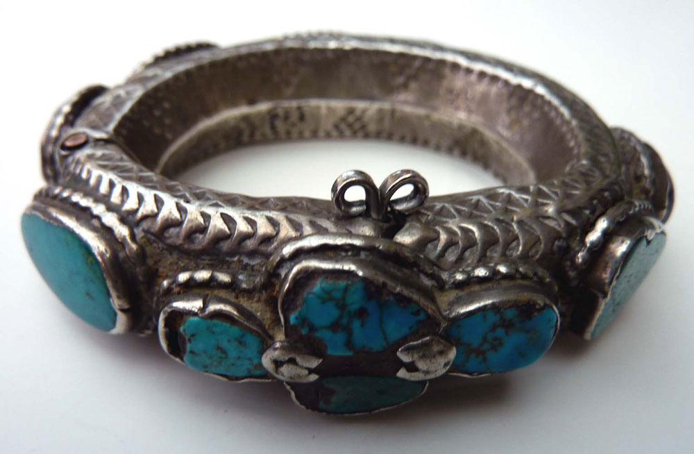 Silver and turquoise bracelet, Oman, 18th or 19th century.