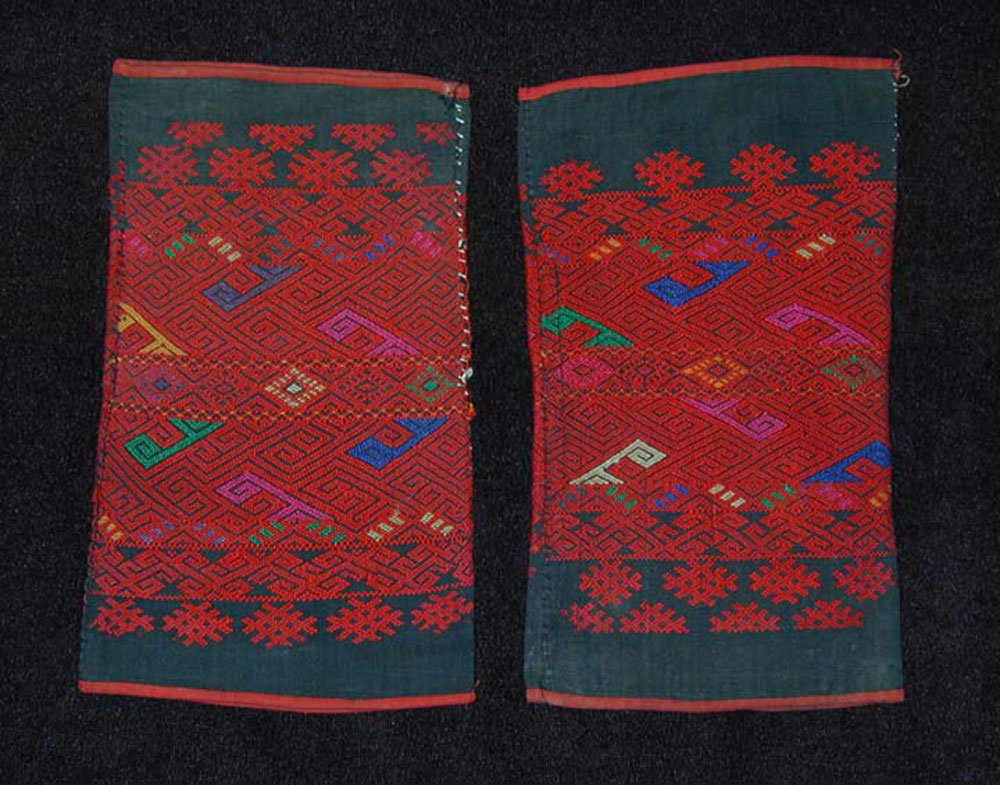 Chin cotton and wool leggings, Burma, early 20th century.