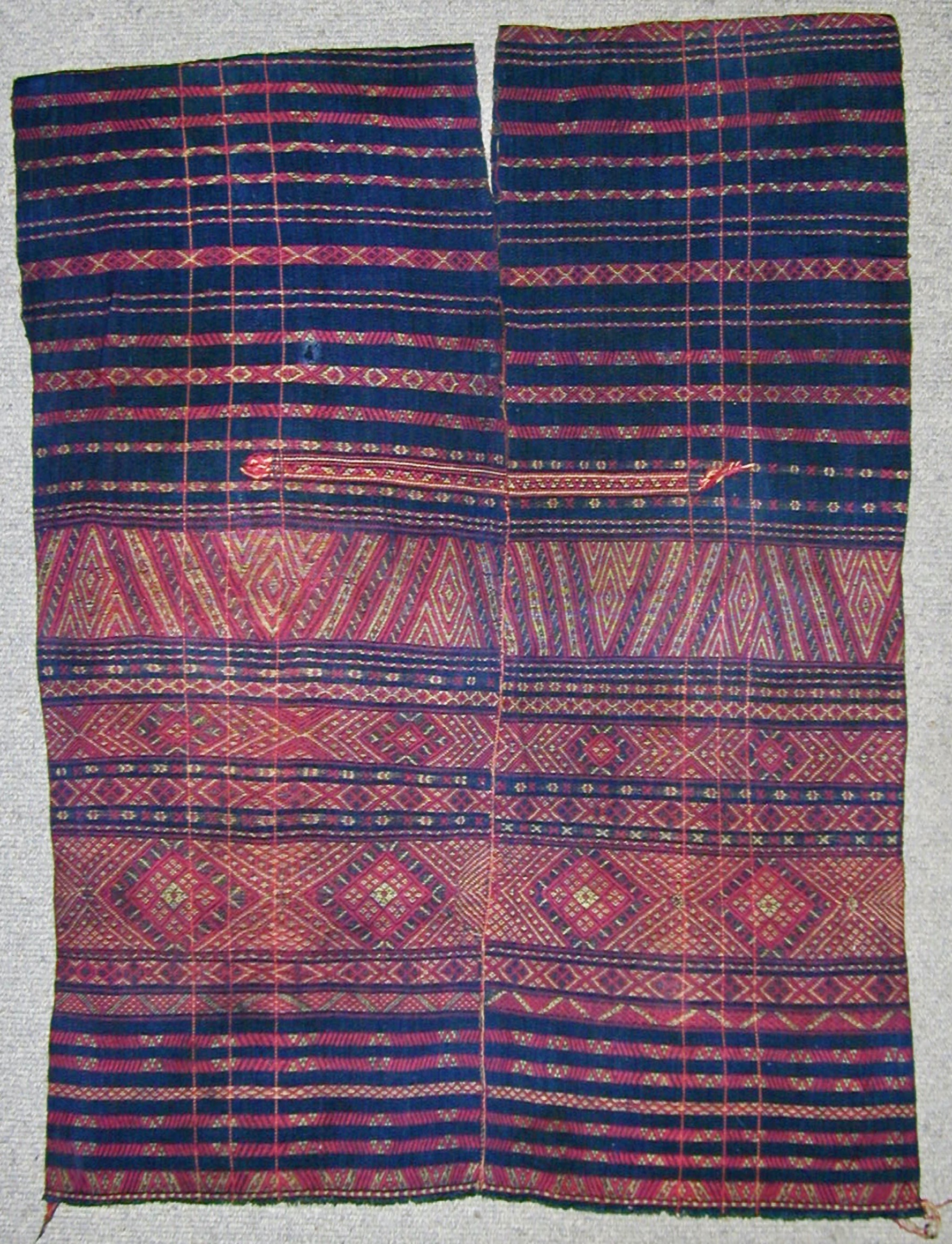 Chin man's cotton and silk tunic, Burma, circa 1900.