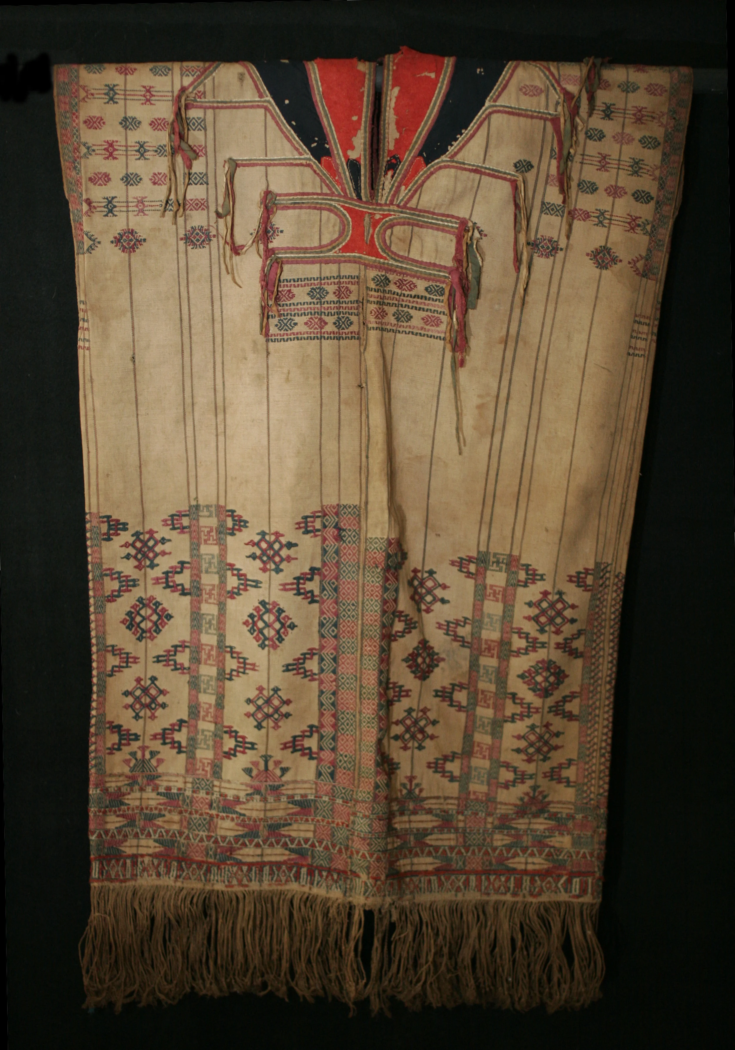 Tunic (kushan), Bhutan, 19th century.