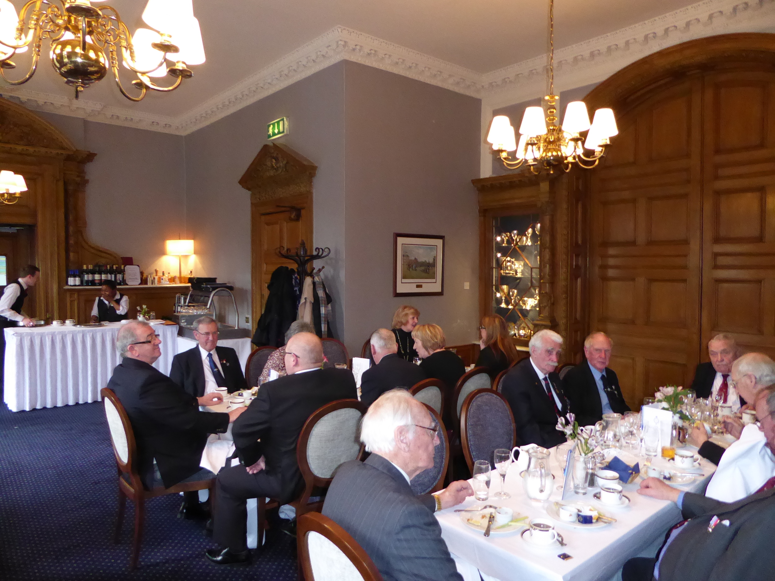 ABA Stirlingshire Visit to the National War Memorial Edinburgh Castle followed by lunch at the Royal Scots Club