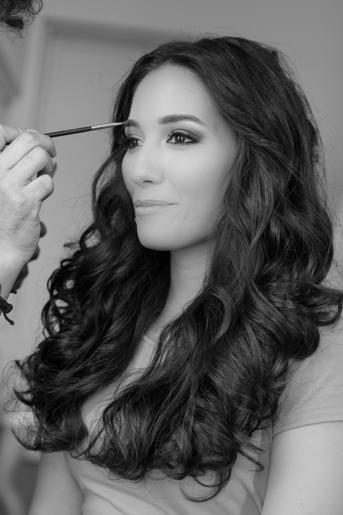 Bridal preparation photo session