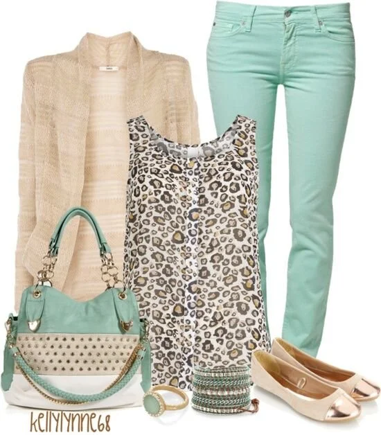 Inspiration for picking the color coordinated outfits for a "me, myself & Istanbul" photo session.jpg